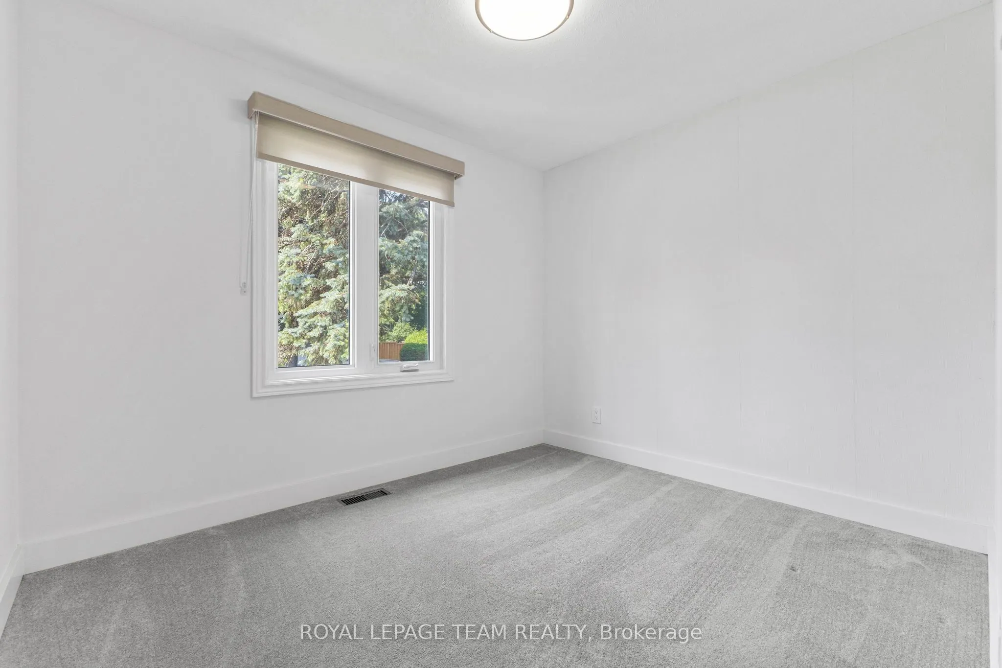 29 Ashgrove Crescent