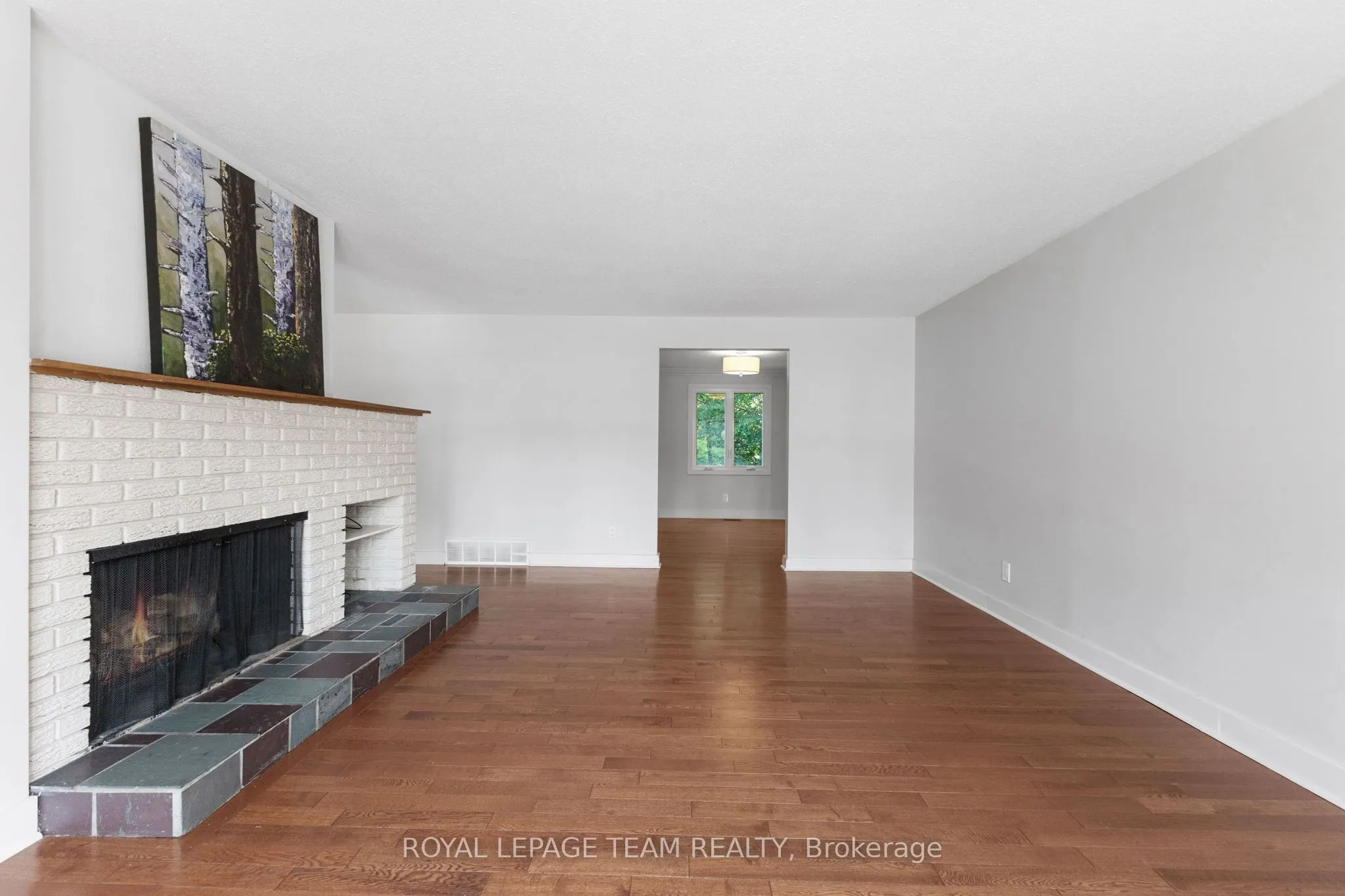 29 Ashgrove Crescent