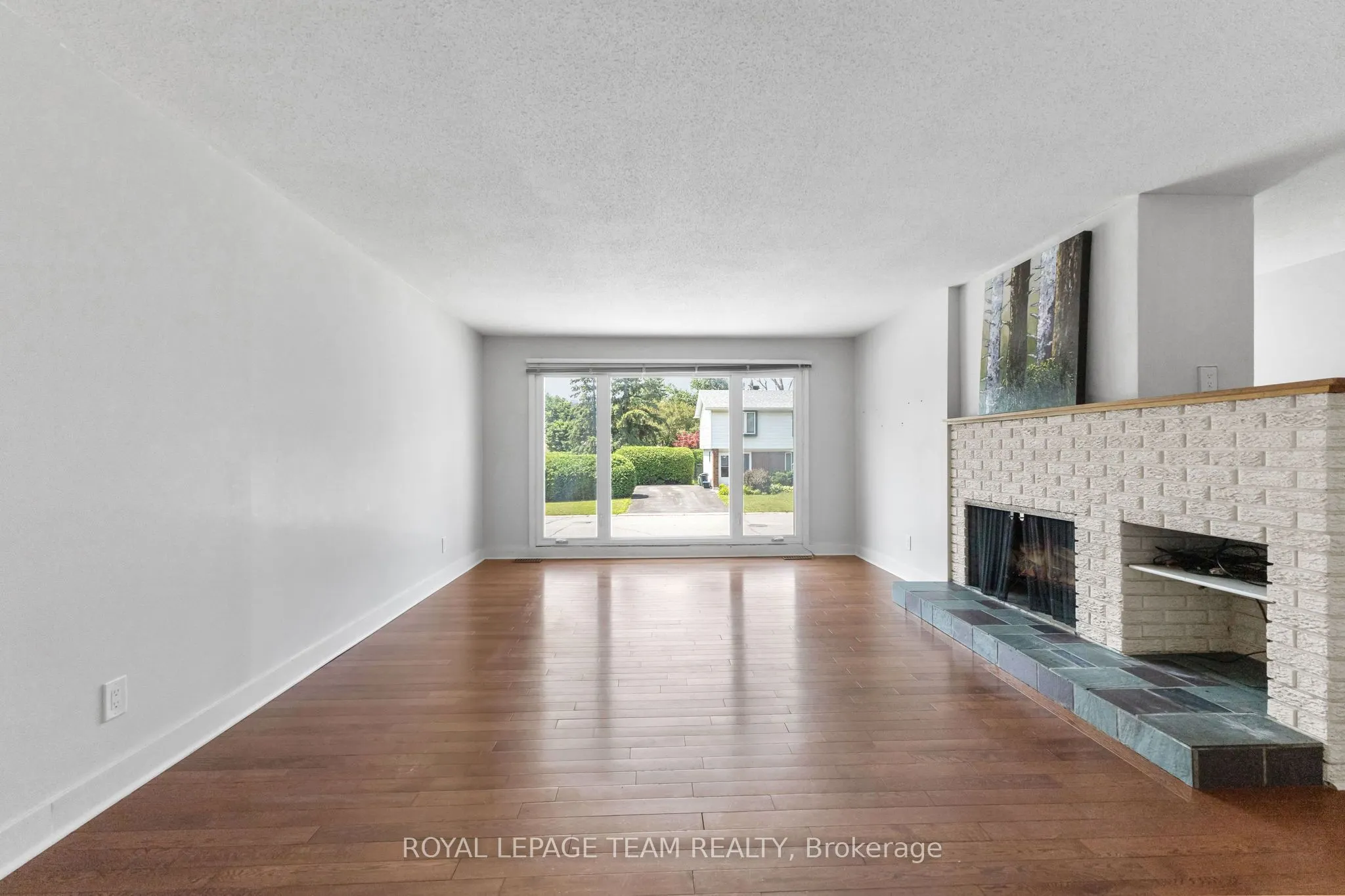 29 Ashgrove Crescent
