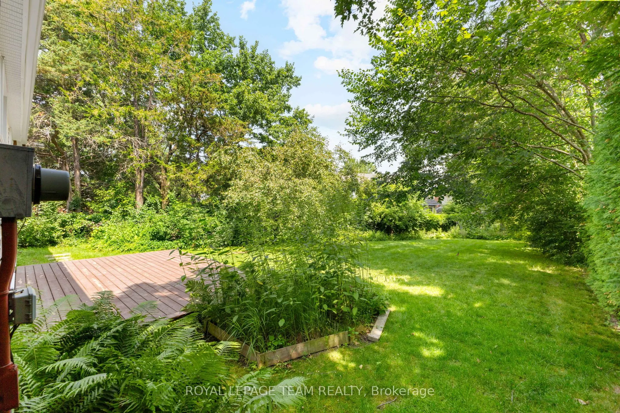 29 Ashgrove Crescent