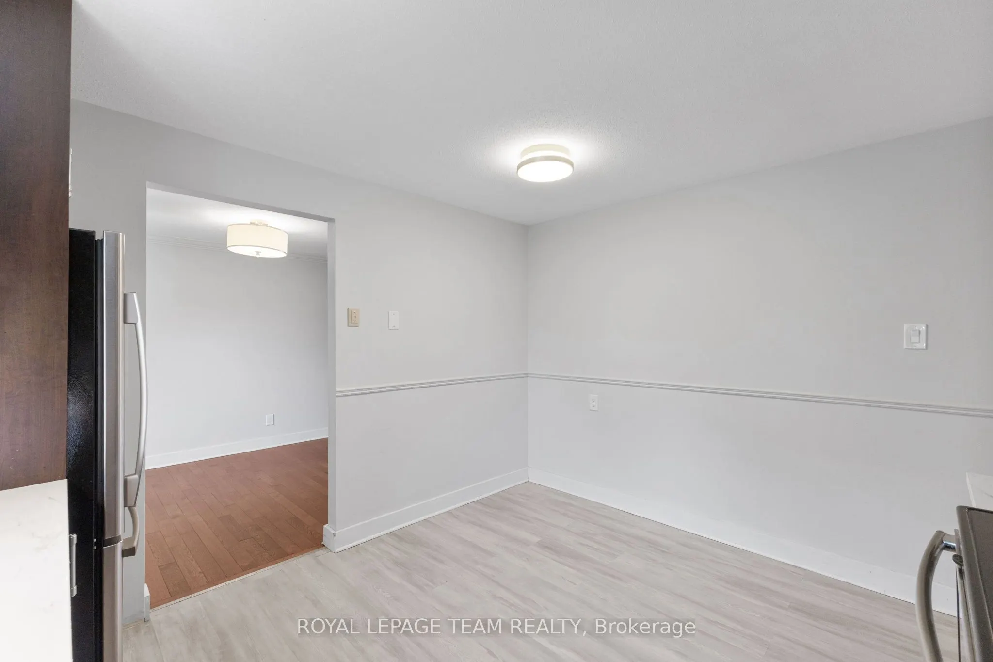 29 Ashgrove Crescent
