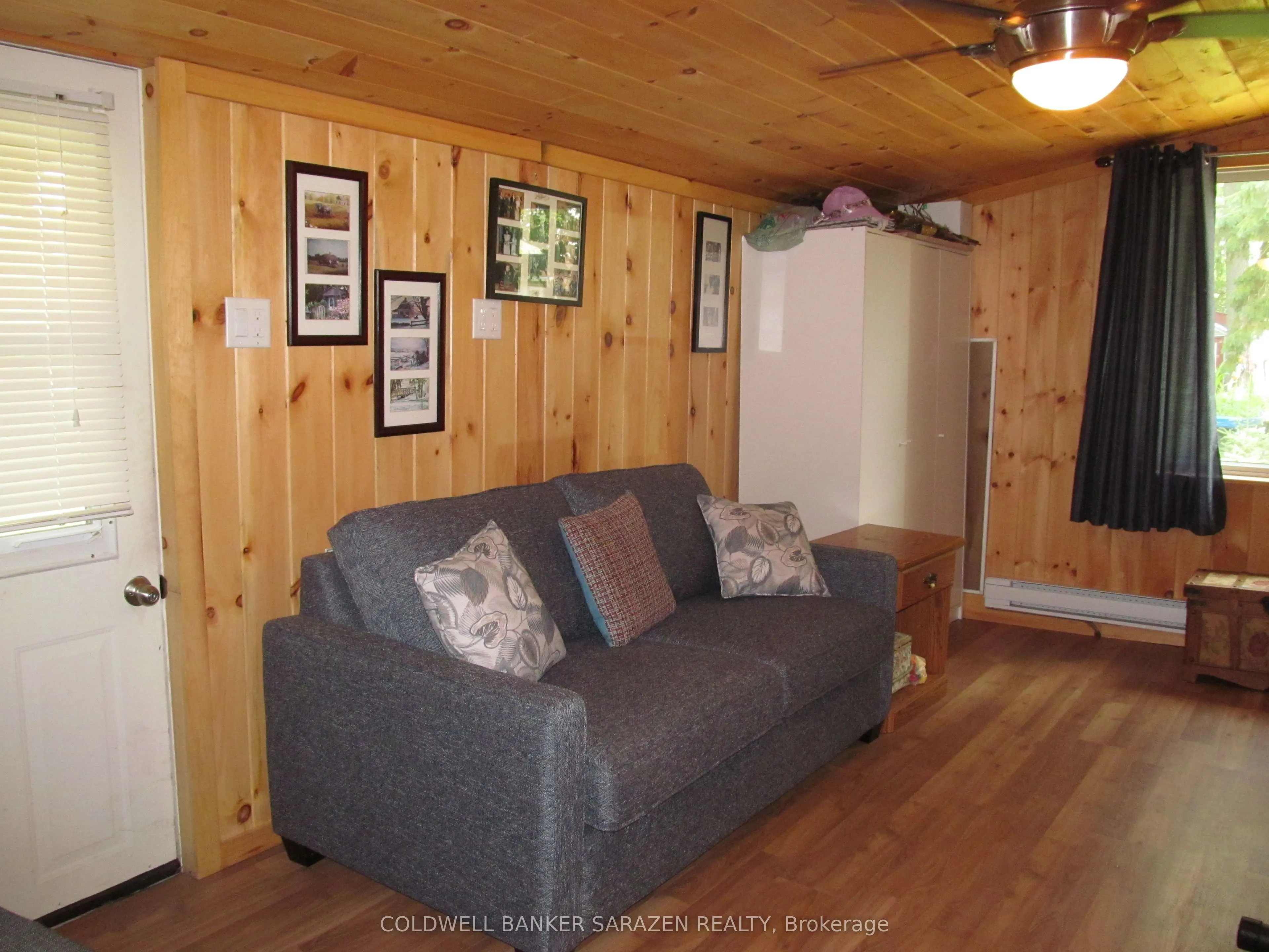 31 Lakefront Lane