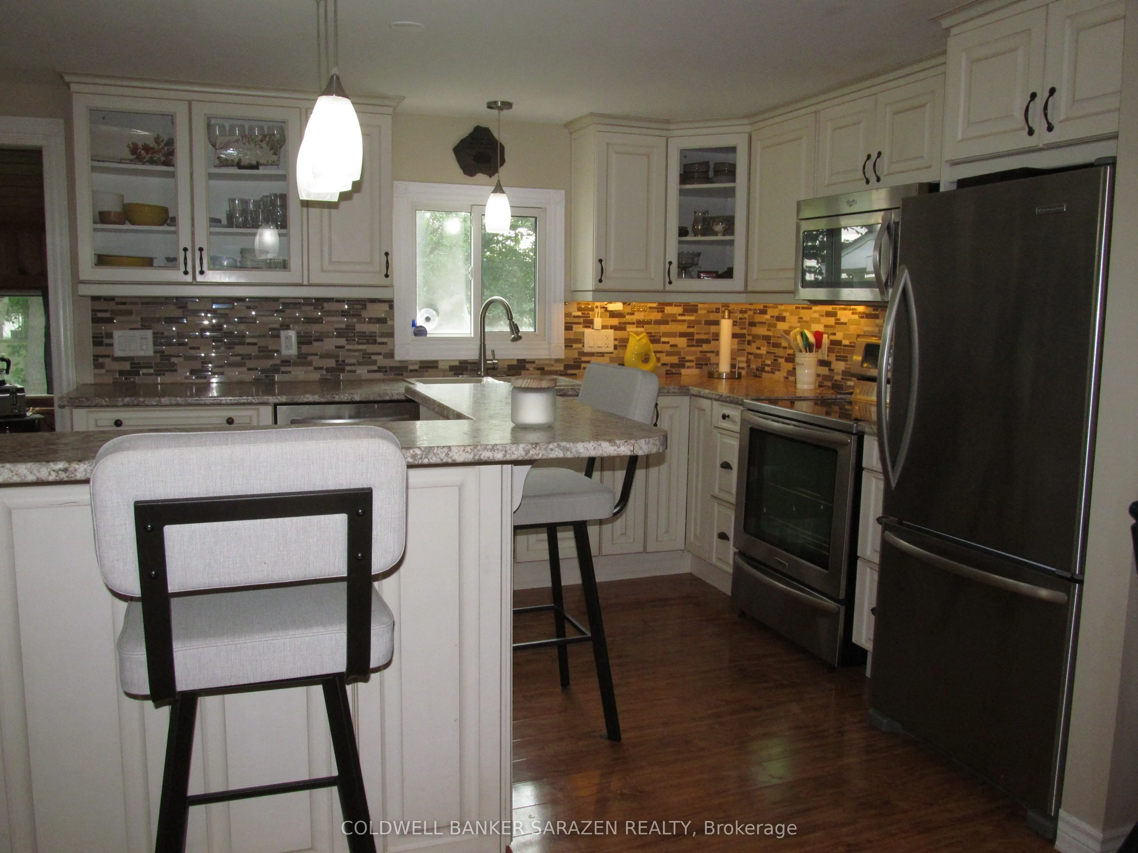 31 Lakefront Lane