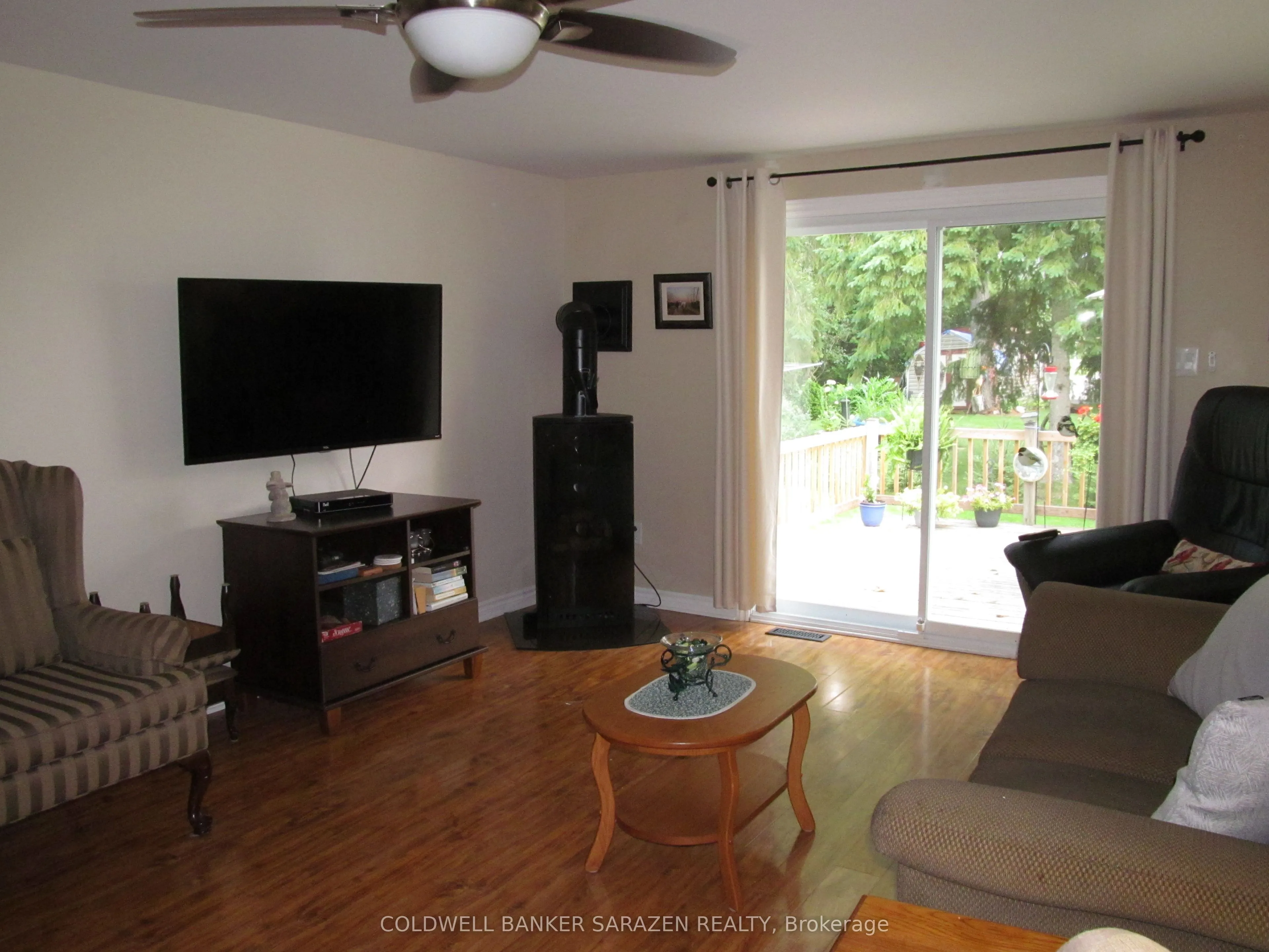 31 Lakefront Lane