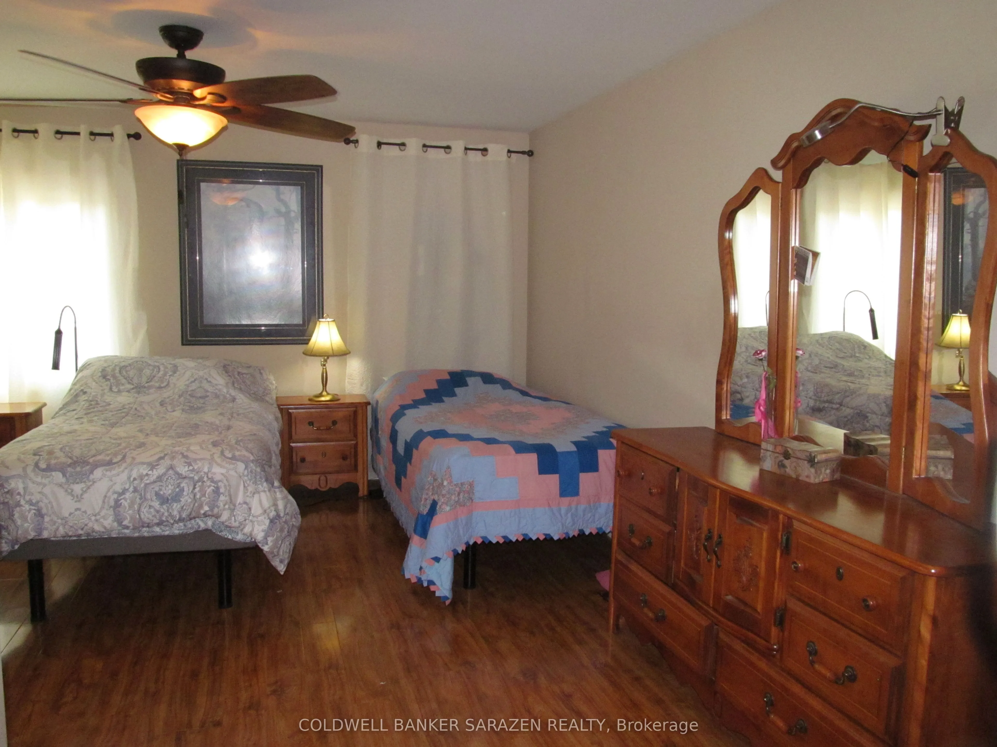31 Lakefront Lane