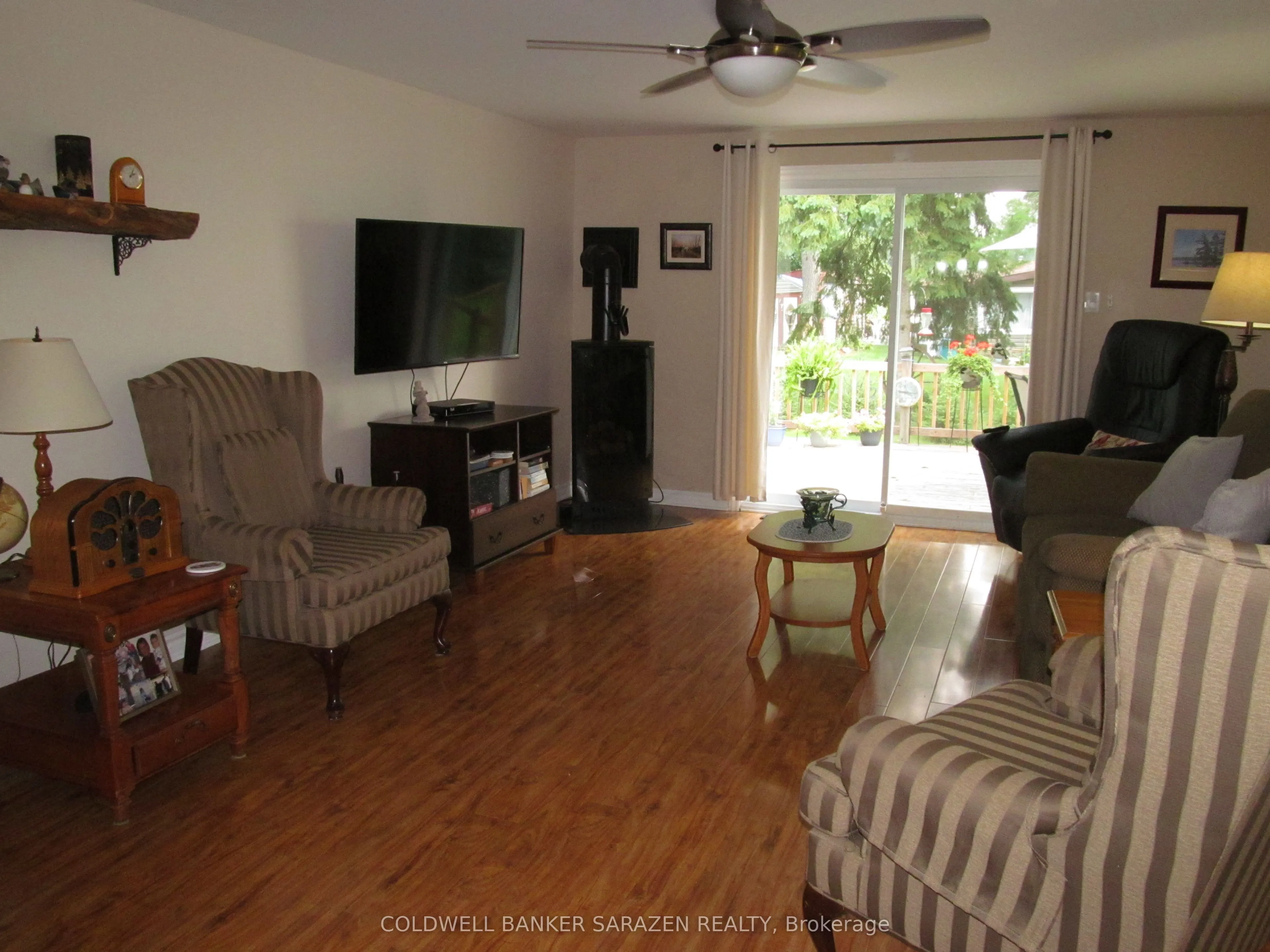 31 Lakefront Lane
