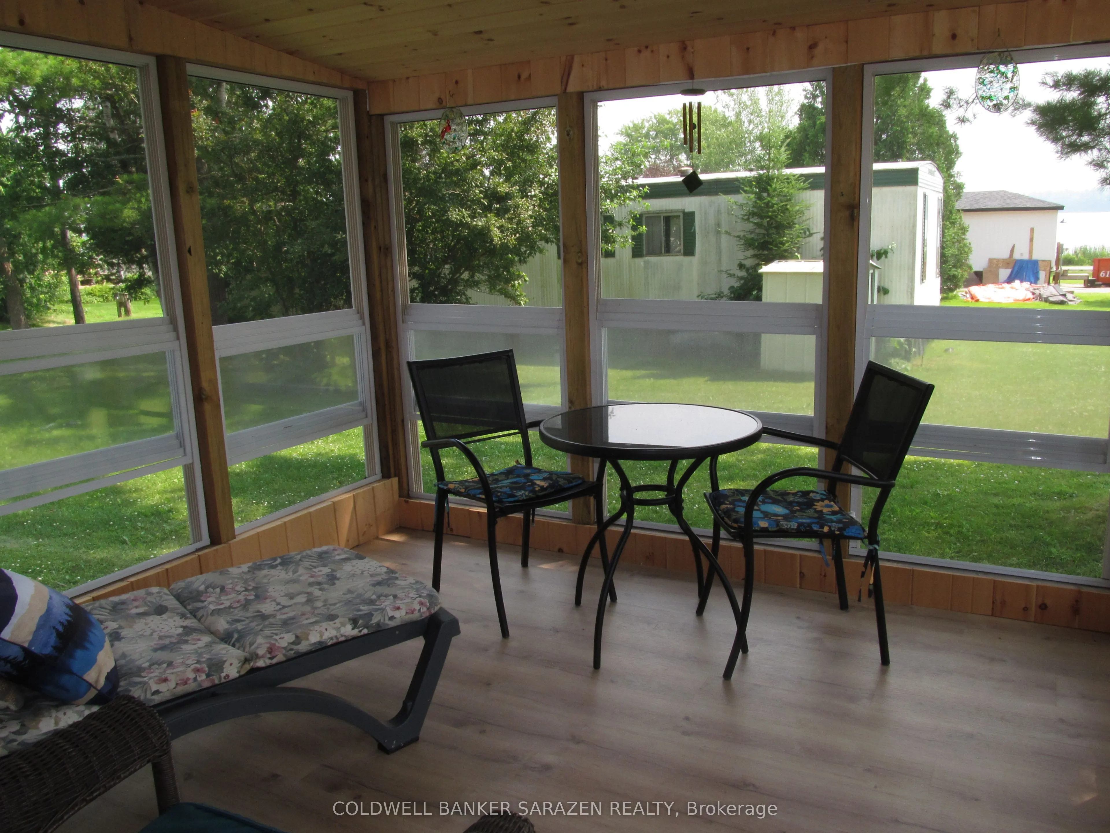 31 Lakefront Lane
