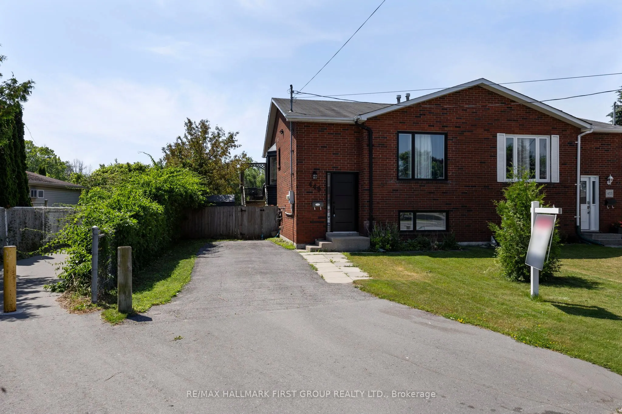 449 Burnham Manor Court