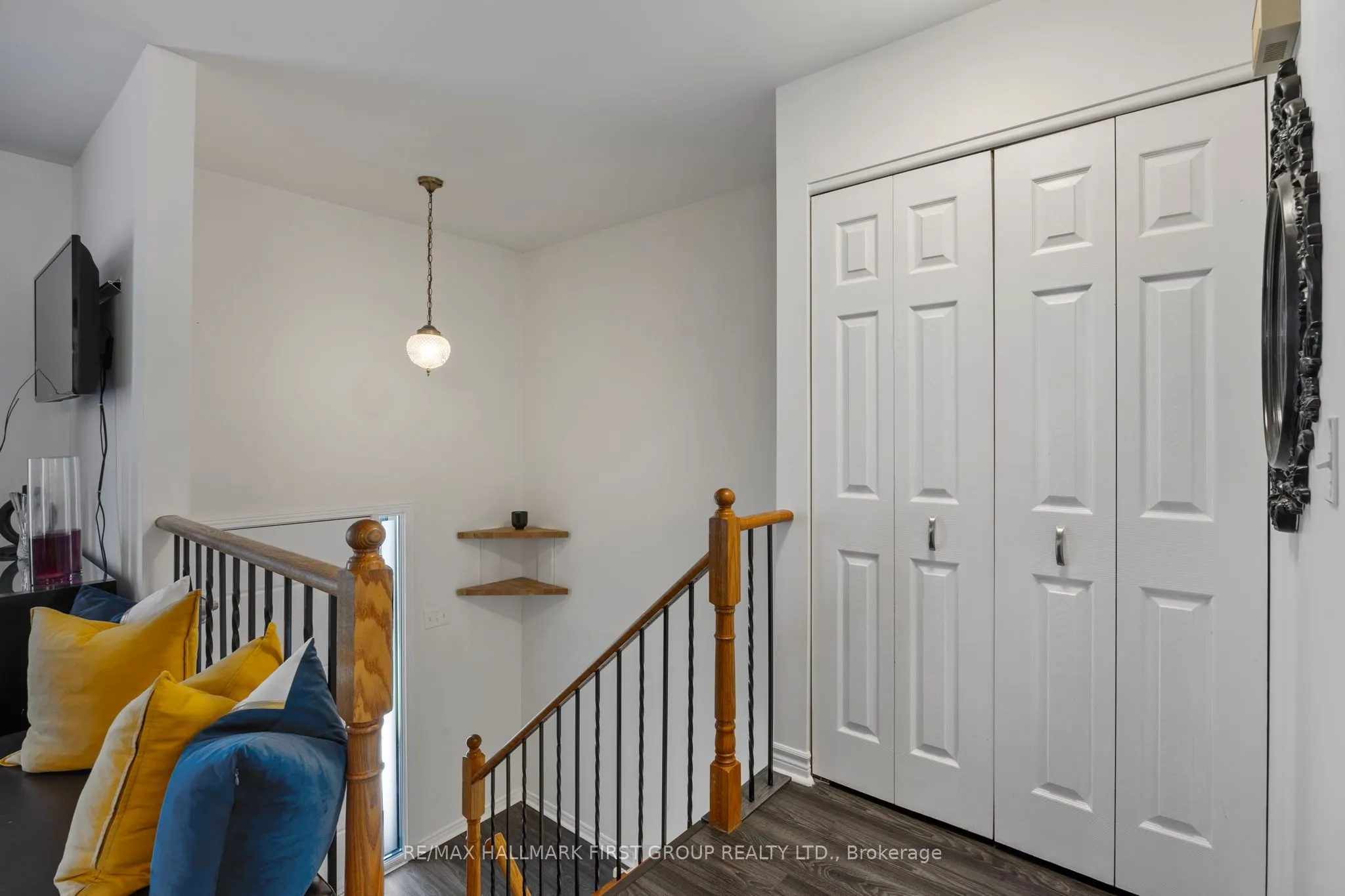 449 Burnham Manor Court
