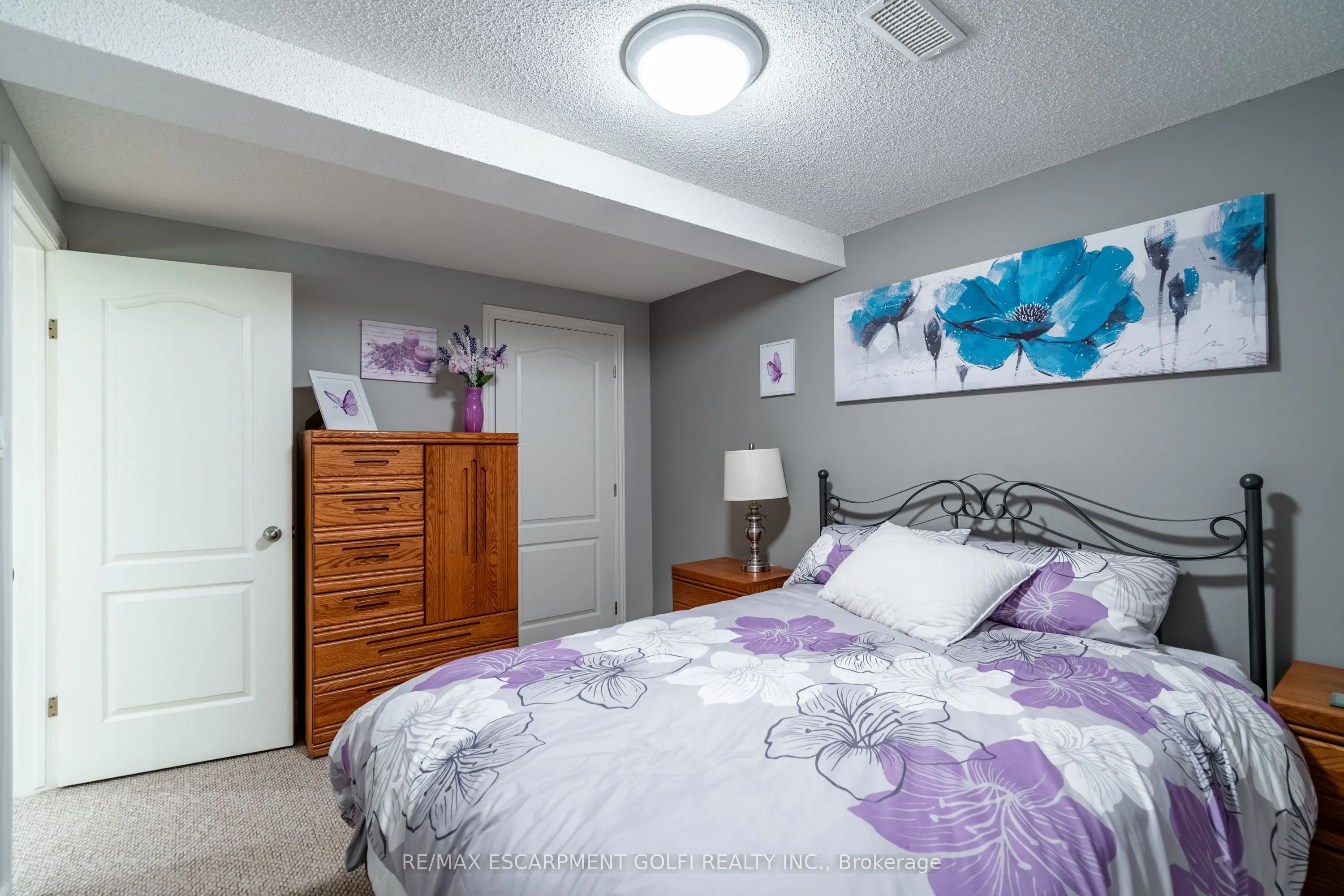 175 Fiddlers Green Road, #26