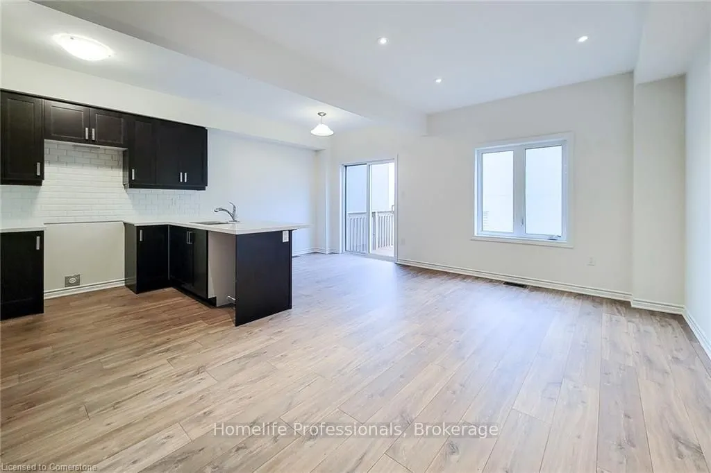 305 Garner Road W, #66