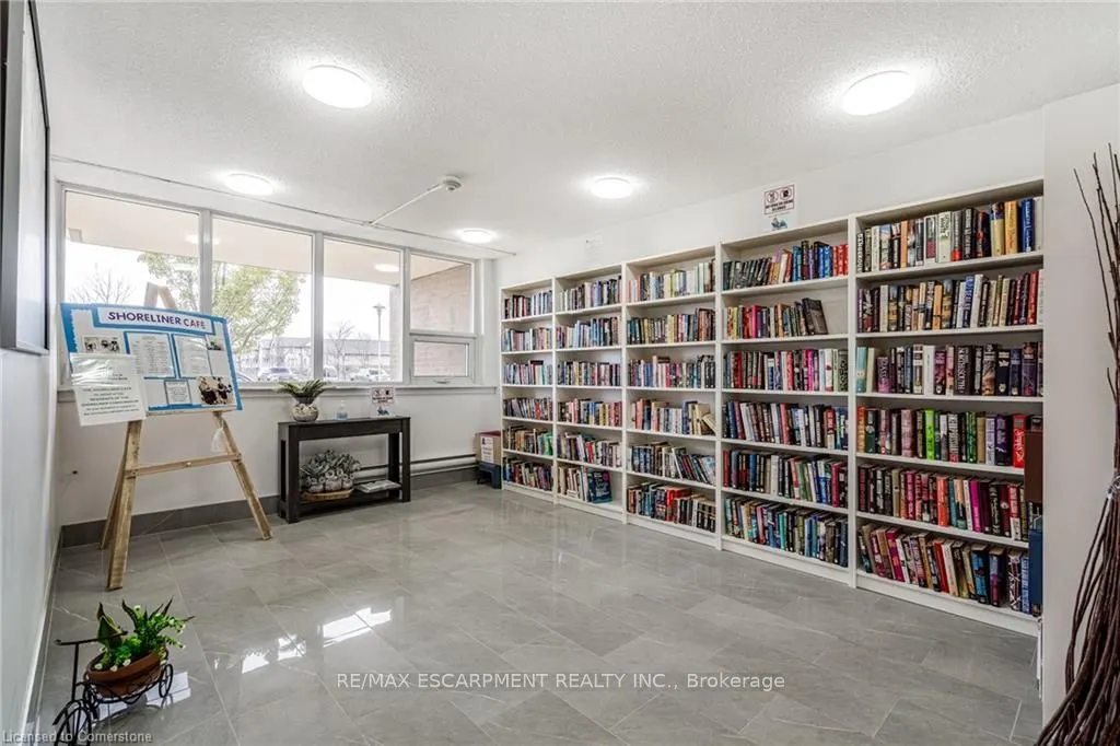 500 Green Road