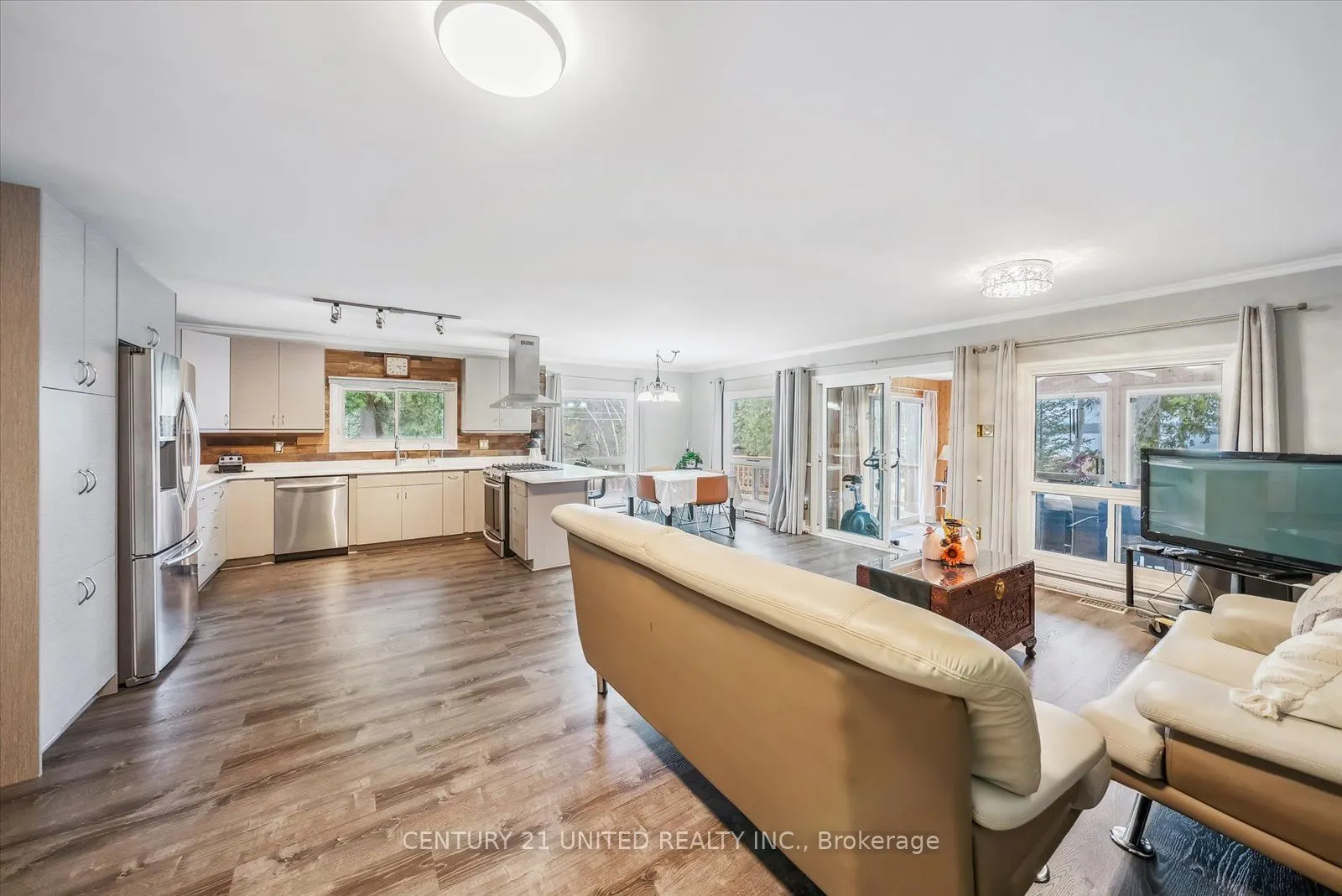 52 Birch Point Drive
