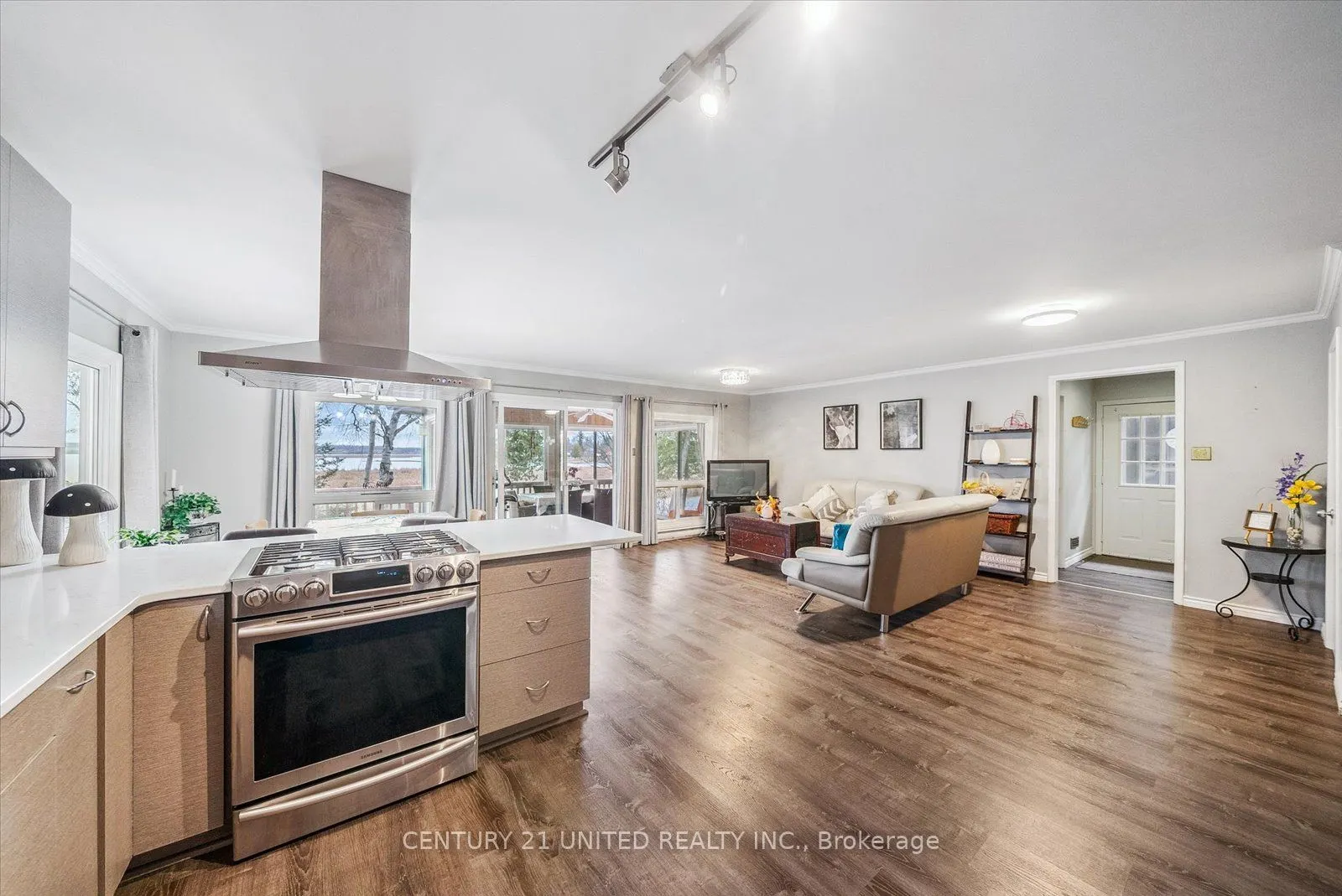 52 Birch Point Drive