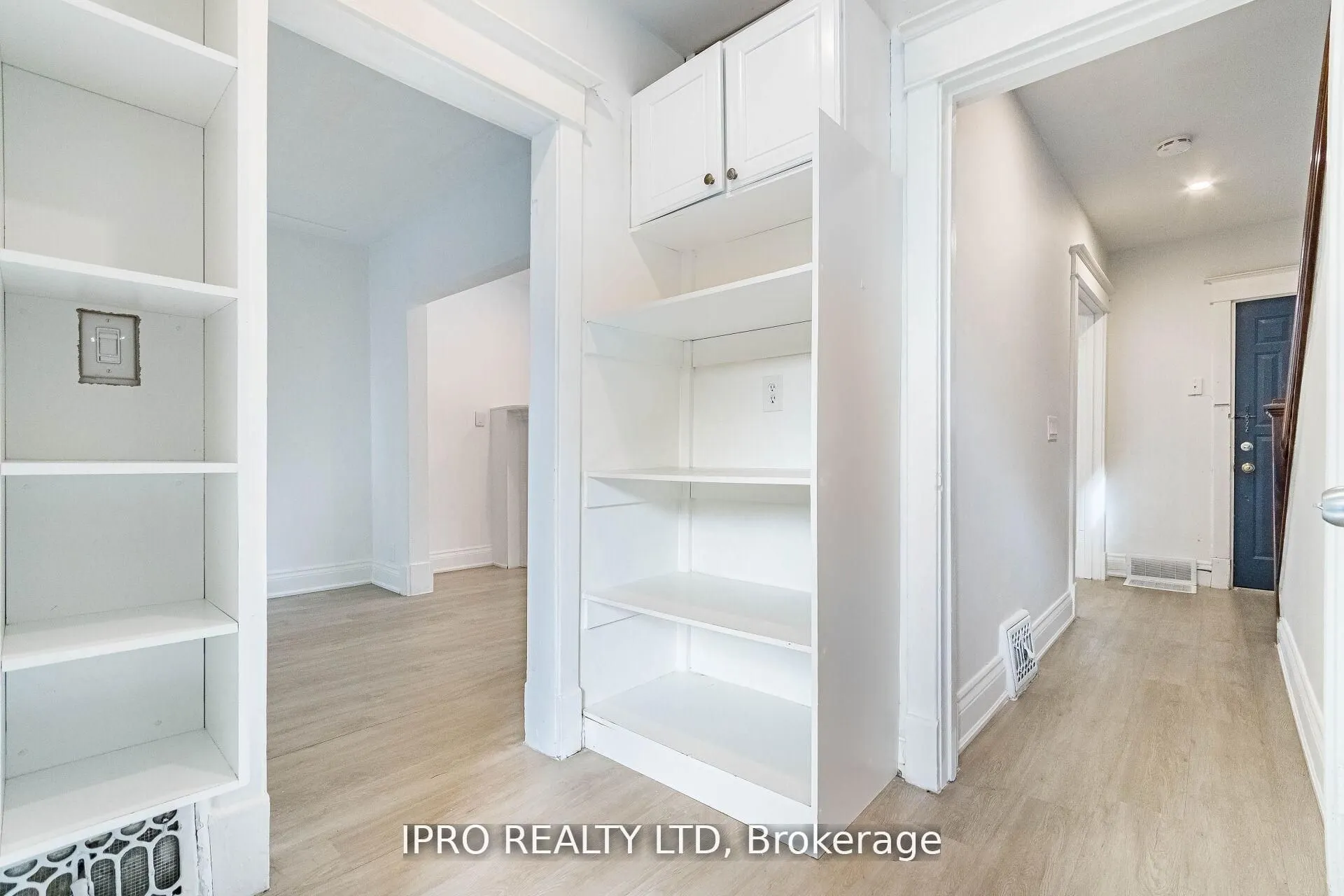 35 Chestnut Avenue