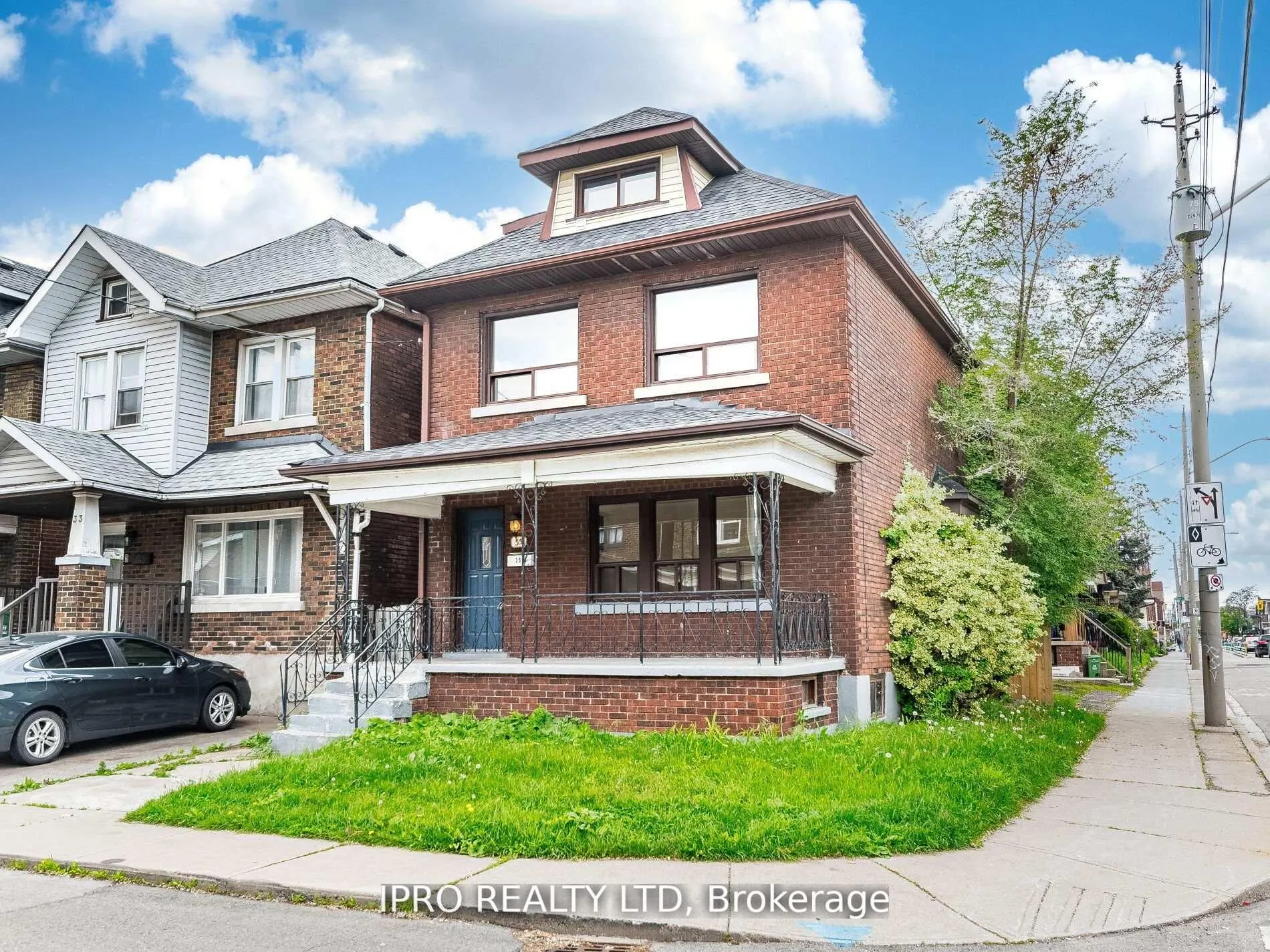 35 Chestnut Avenue