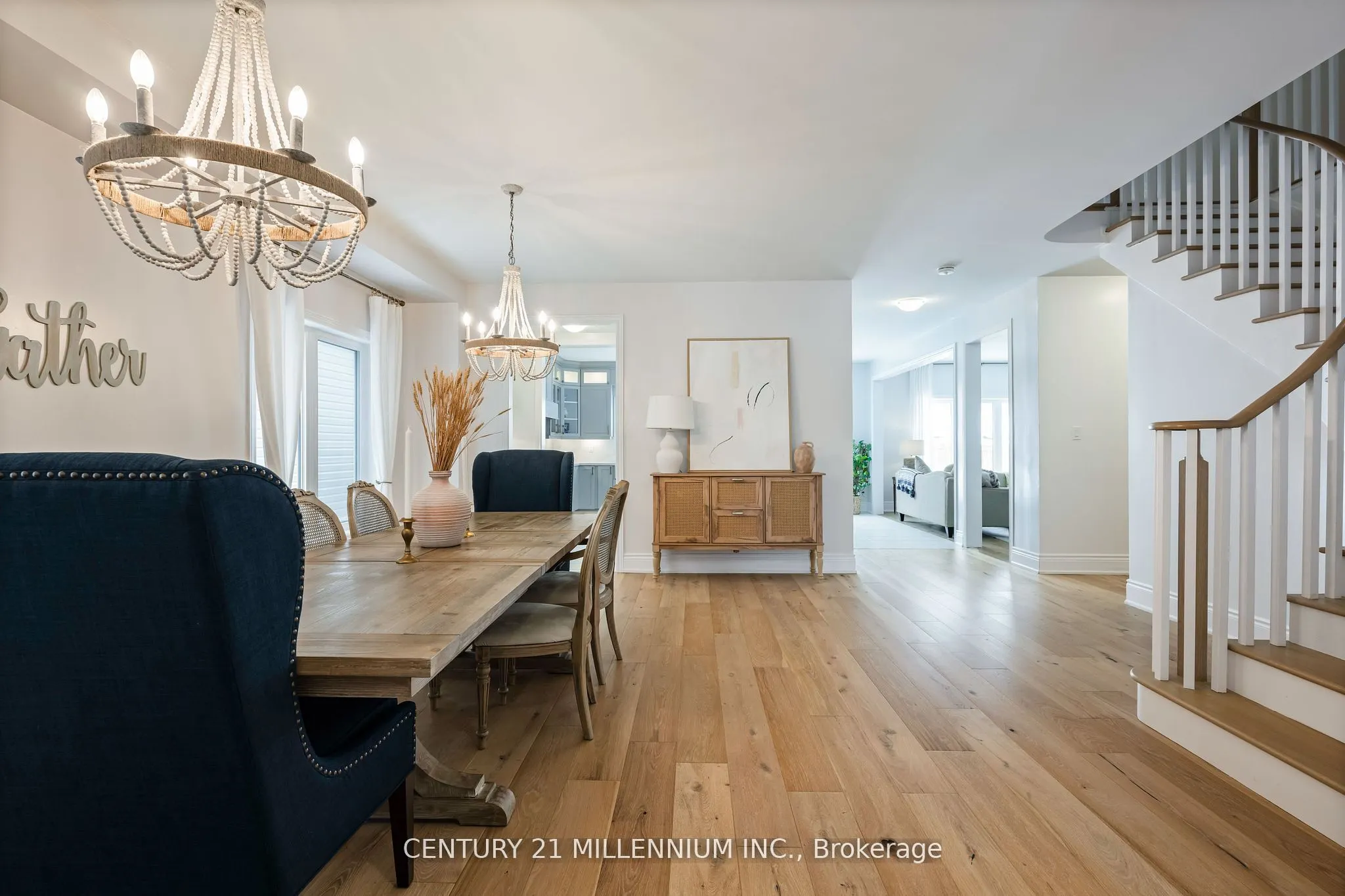 712 Gilmour Crescent