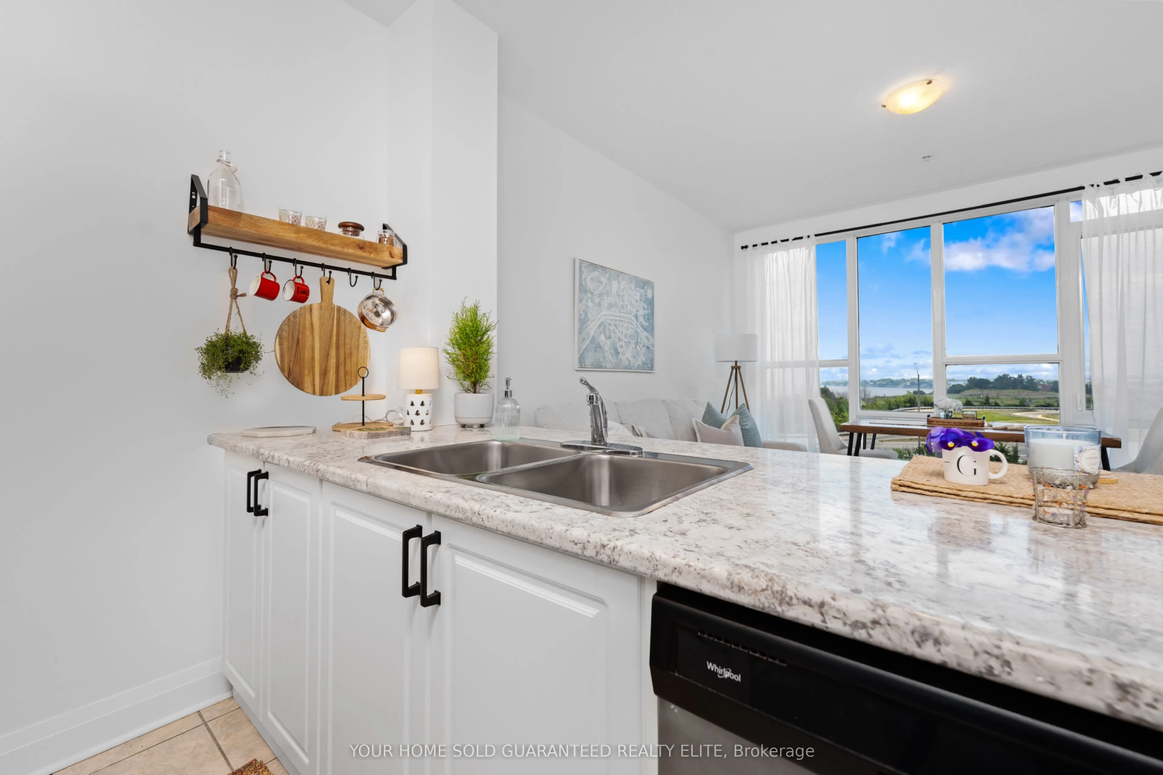 16 Concord Place, #519