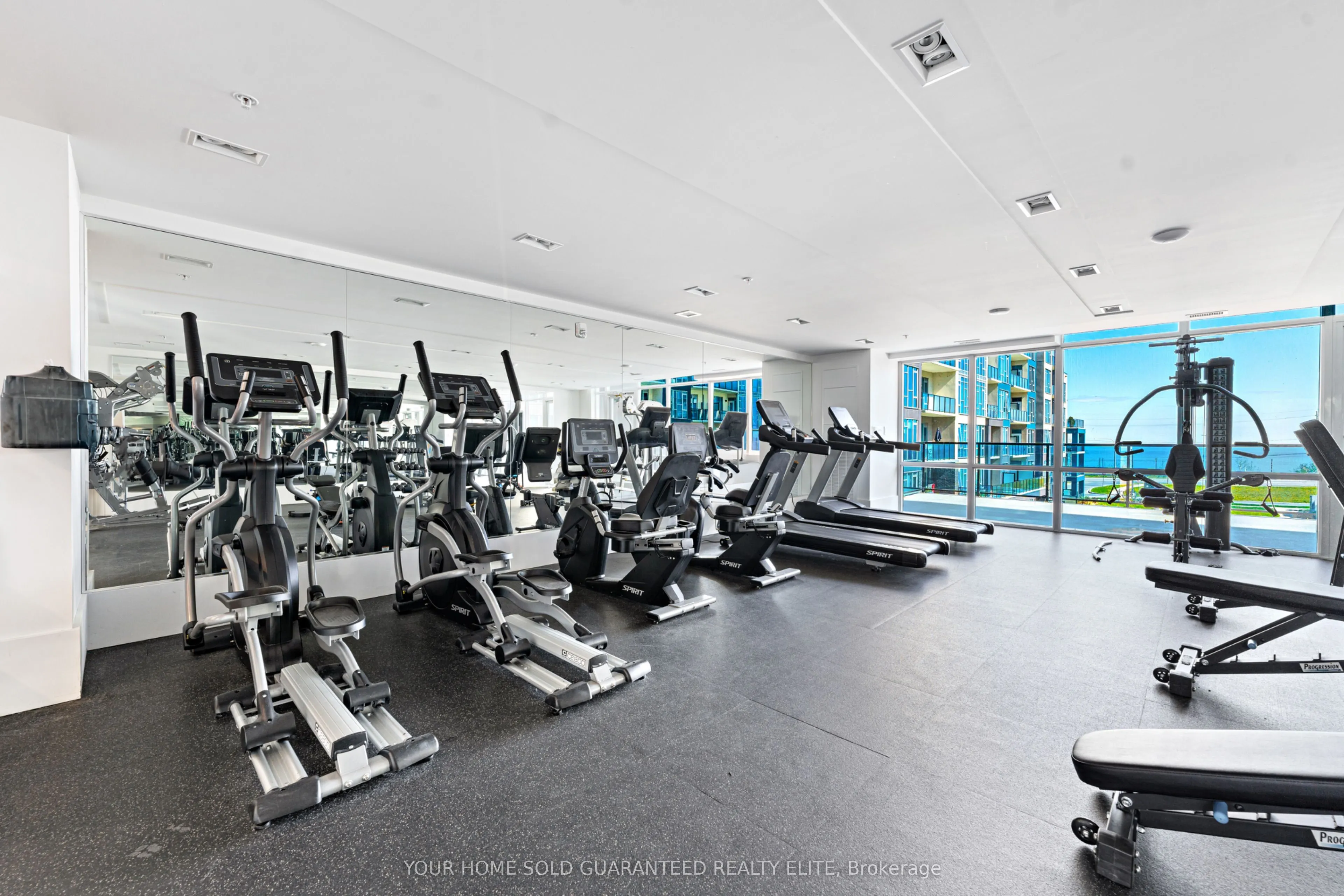 16 Concord Place, #519
