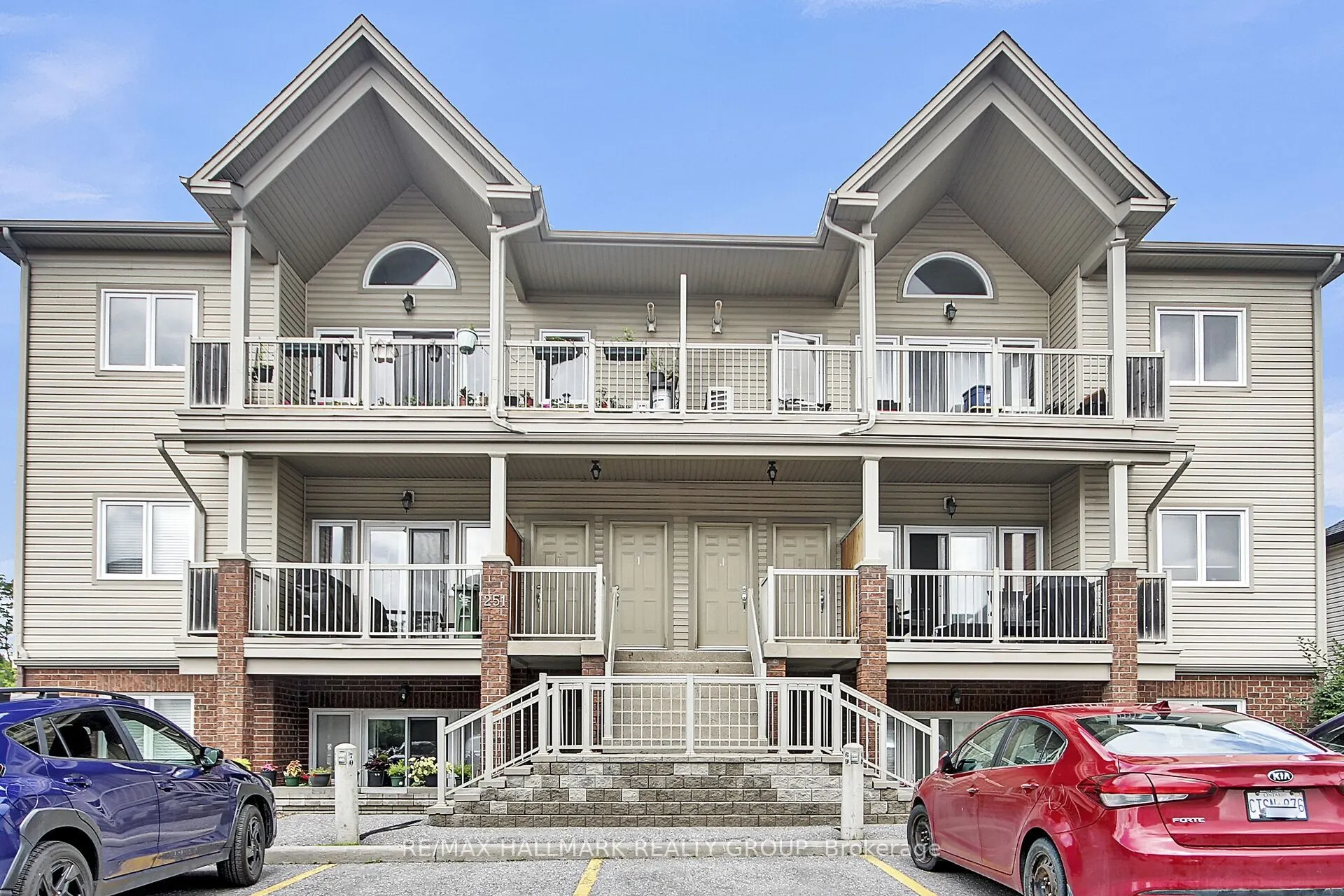 251 Crestway Drive, #B