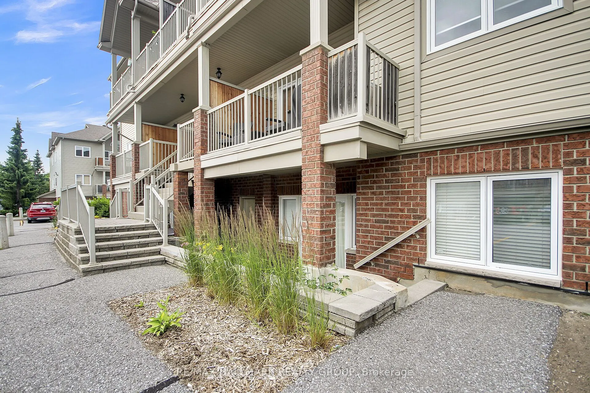 251 Crestway Drive, #B