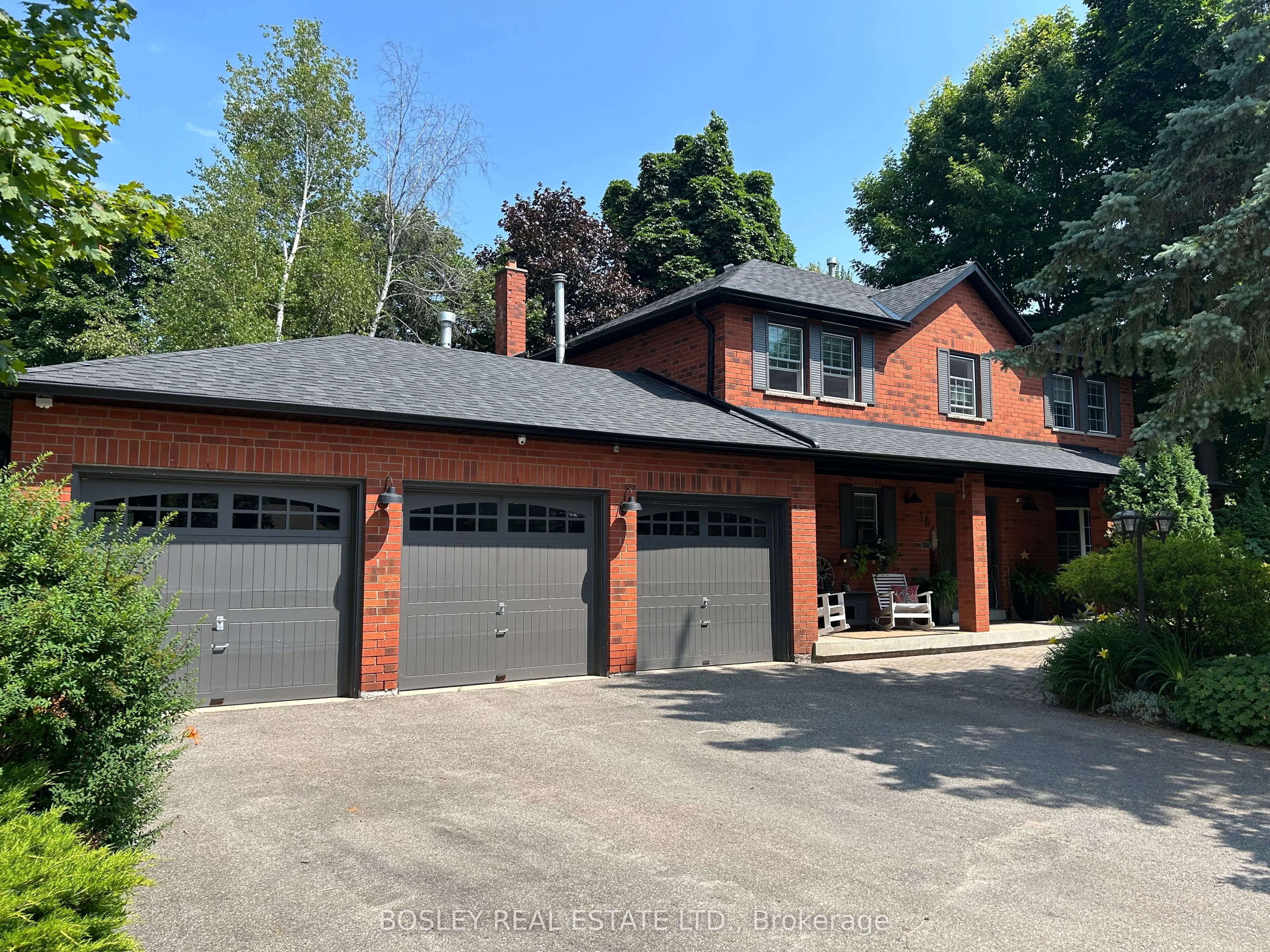 16 Bayberry Road