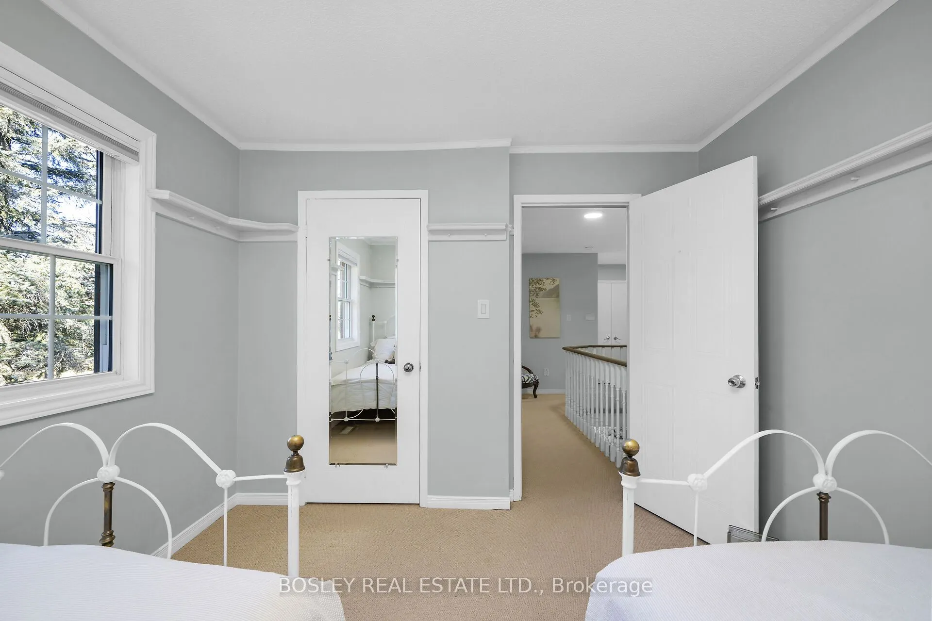 16 Bayberry Road