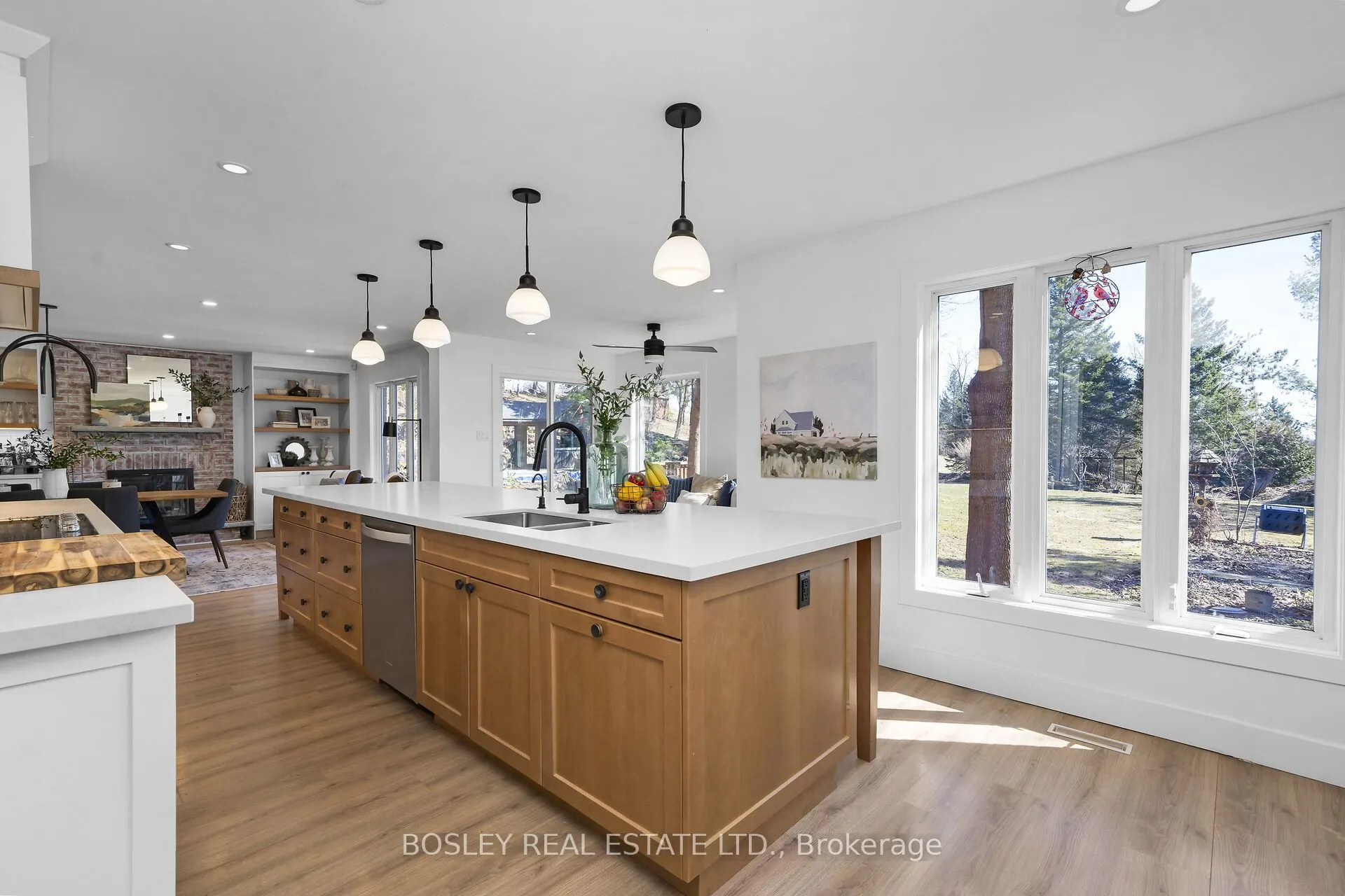 16 Bayberry Road