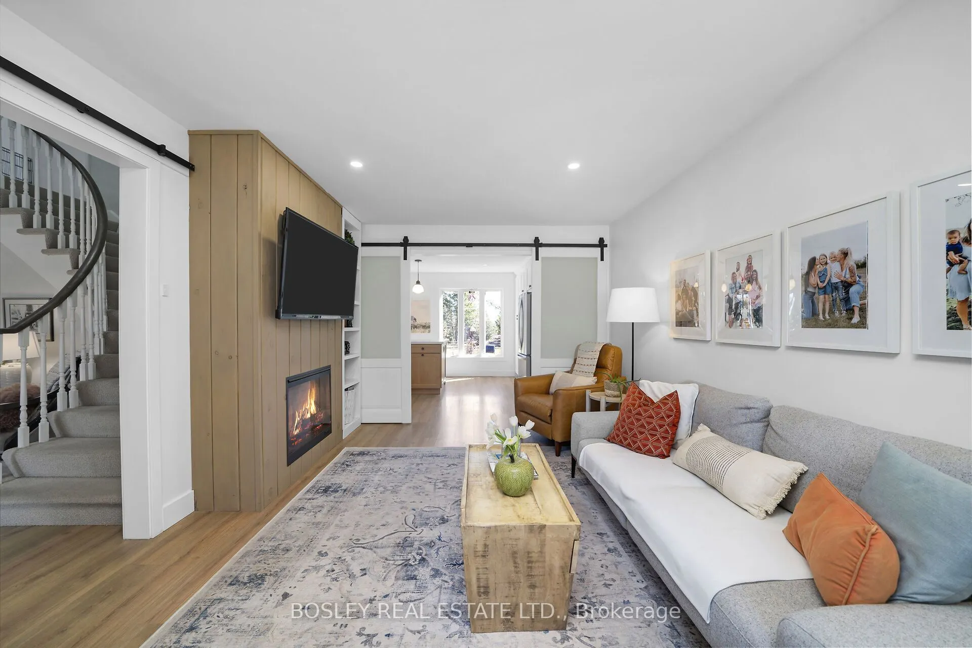 16 Bayberry Road