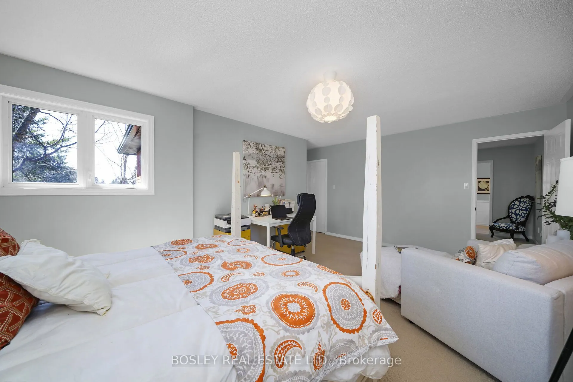 16 Bayberry Road