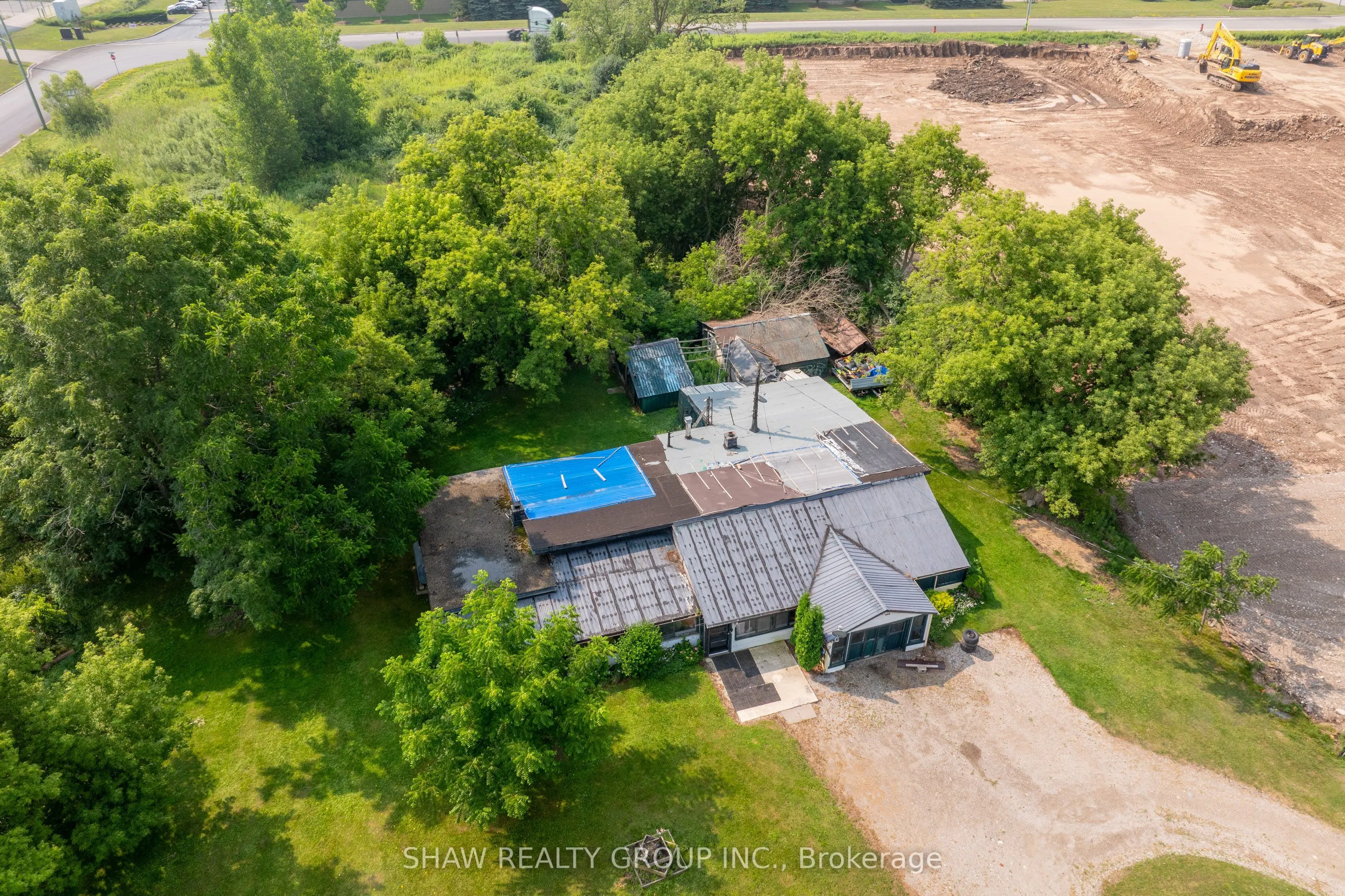 1264 Parkinson Road