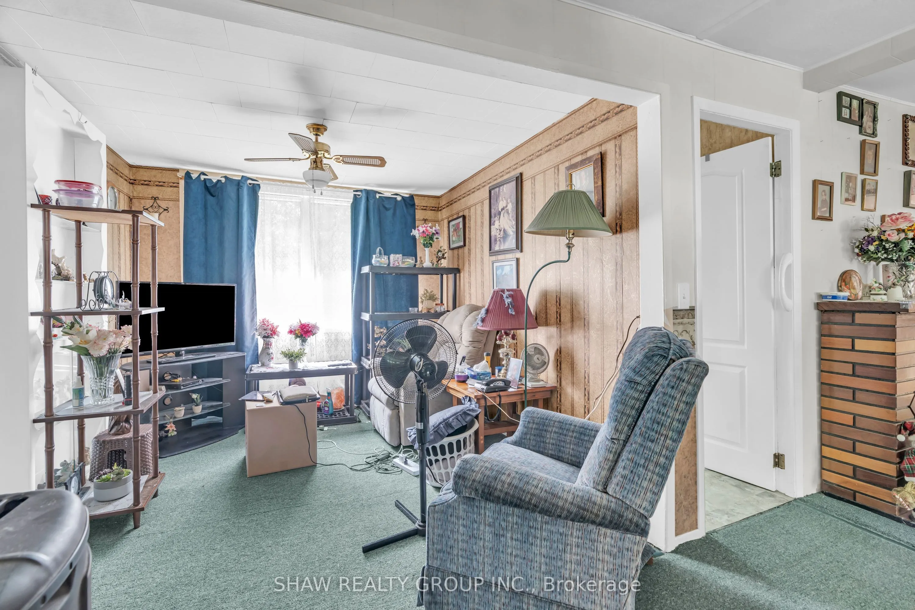 1264 Parkinson Road