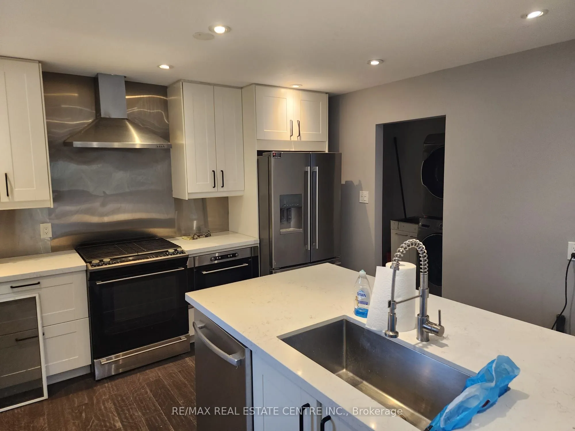 8871 Wellington 124 Road