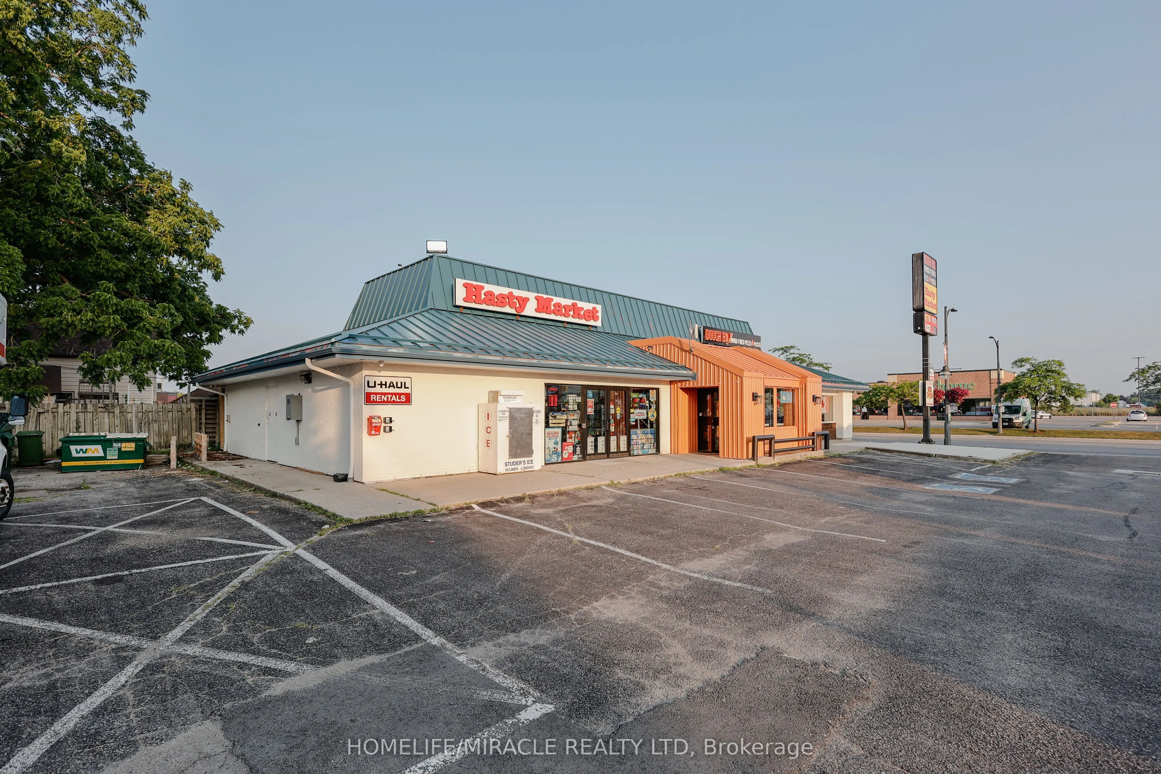 985 Talbot Street, #A