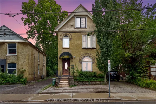 92 Kent Street