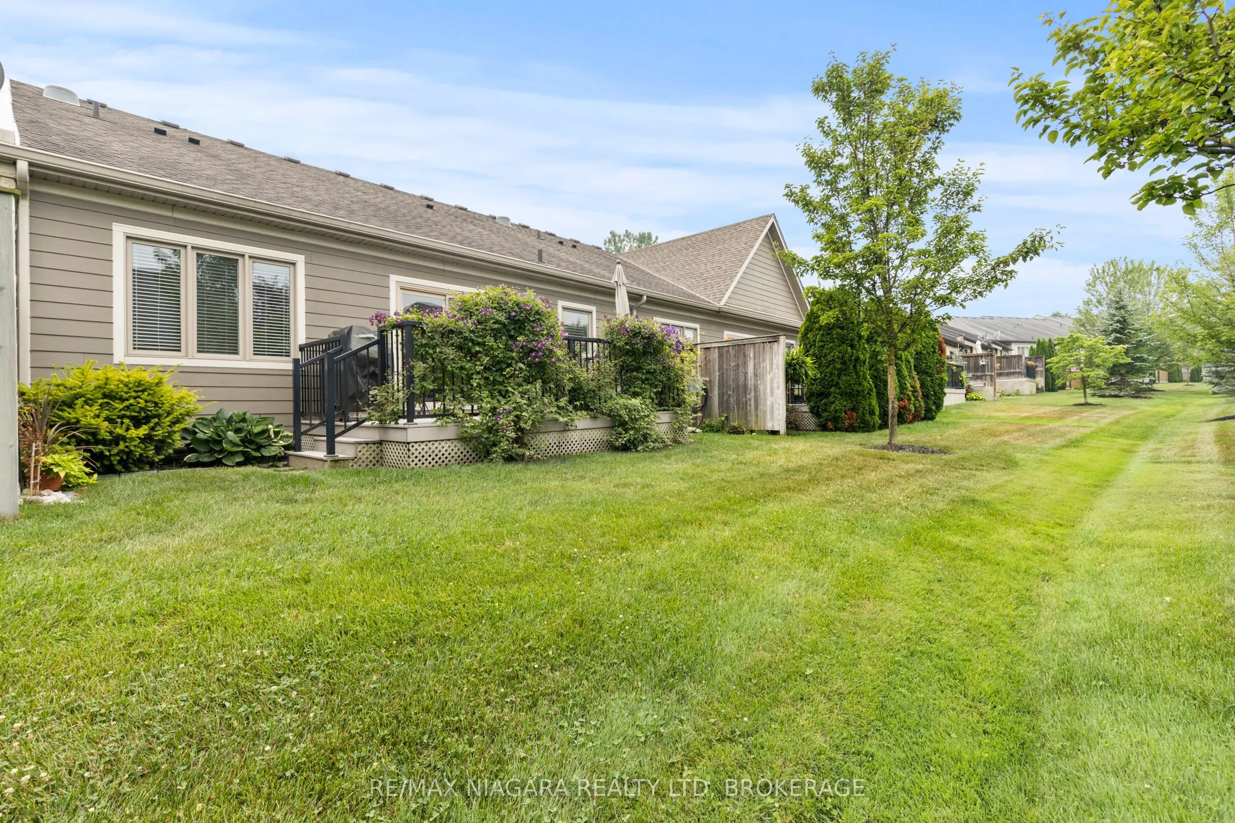 28 HILLSIDE Drive, #Call LBO