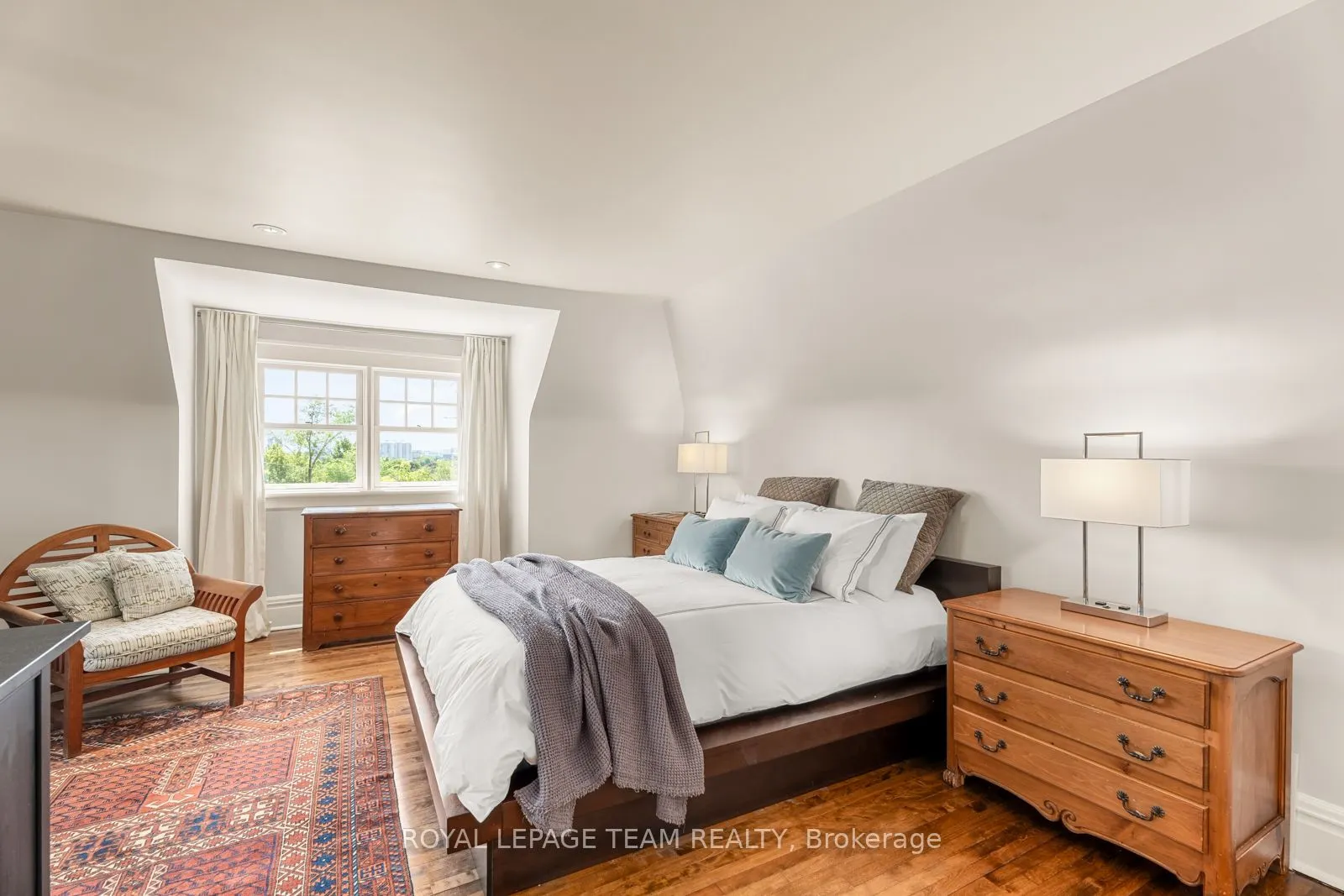 228 Rideau Terrace
