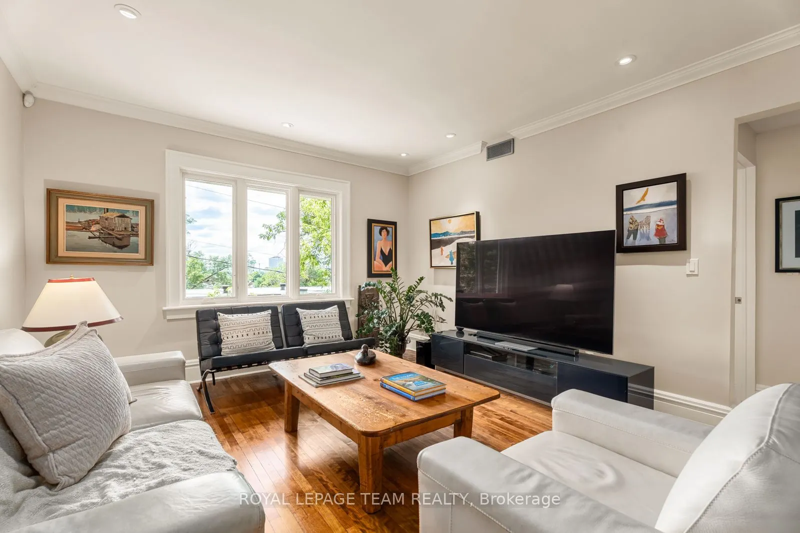 228 Rideau Terrace