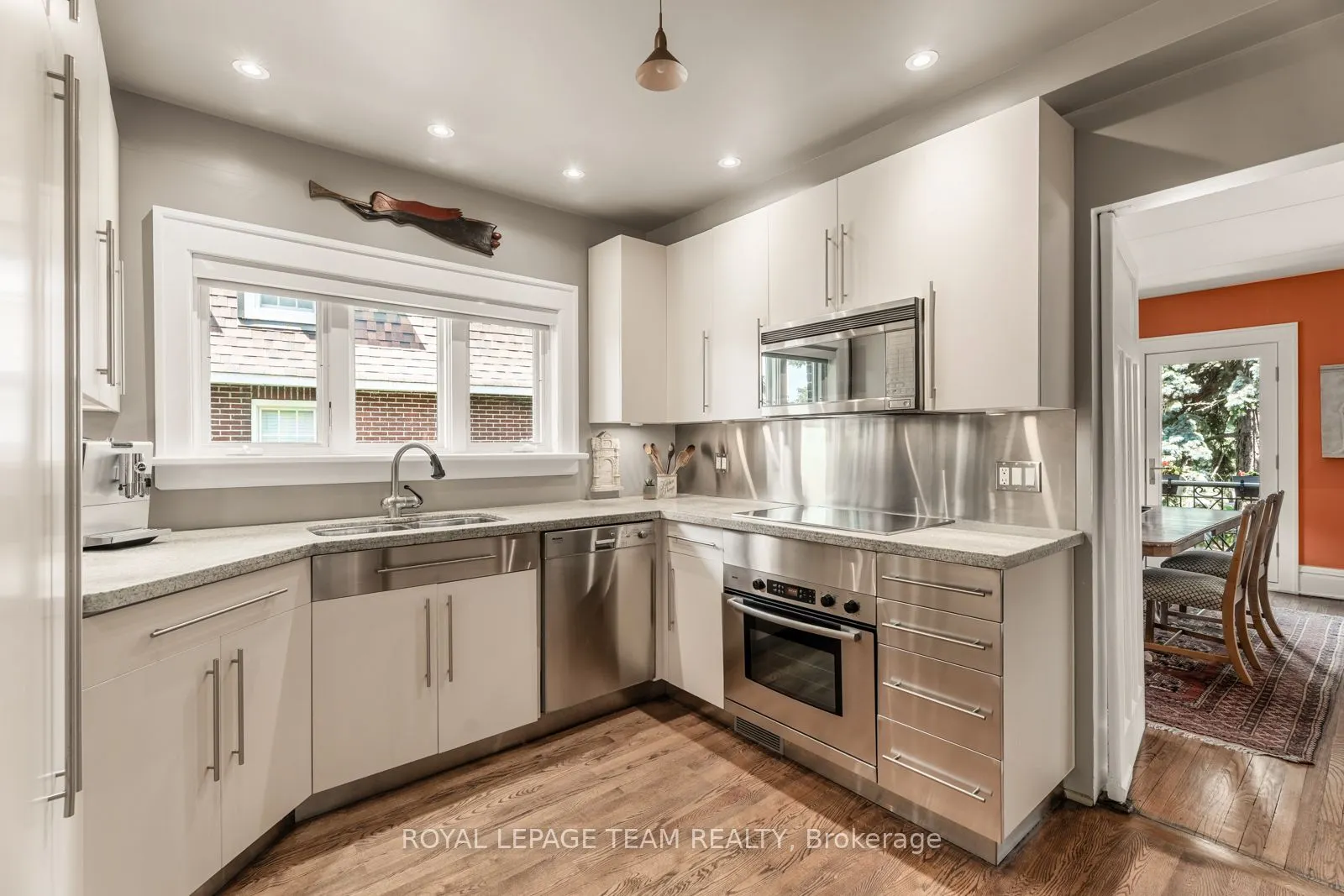 228 Rideau Terrace