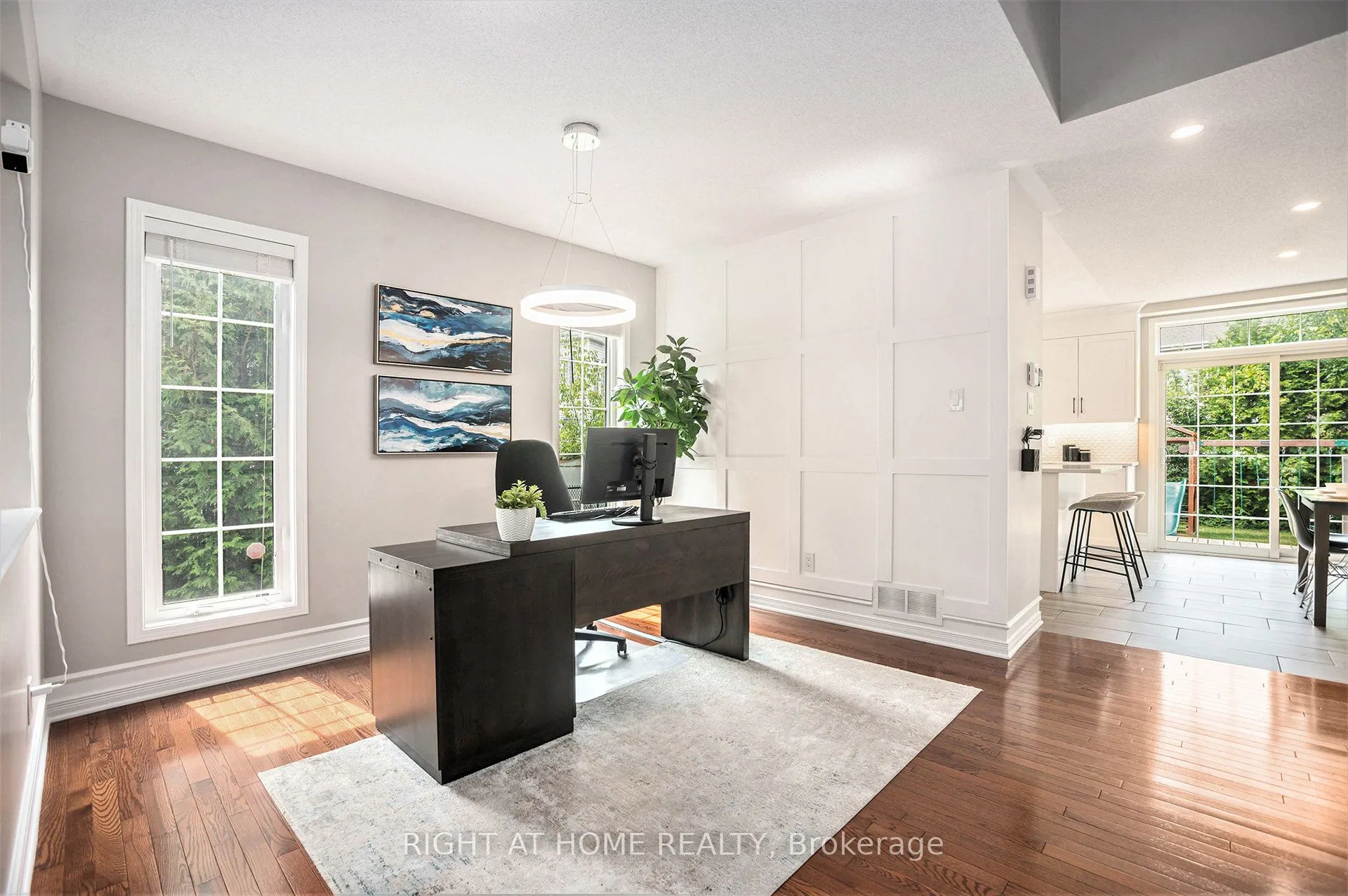 422 Deer View Avenue