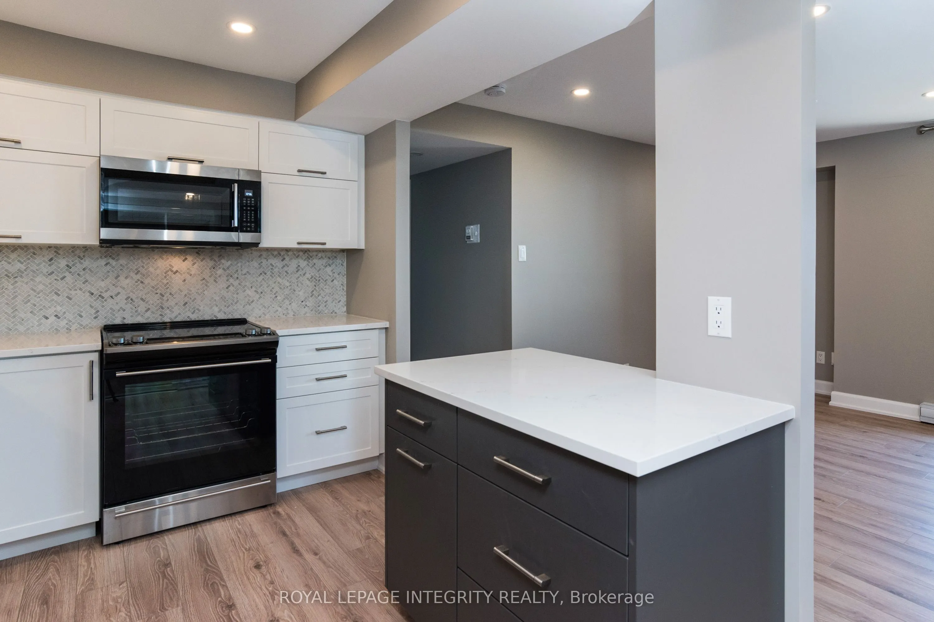 199 Kent Street, #1504