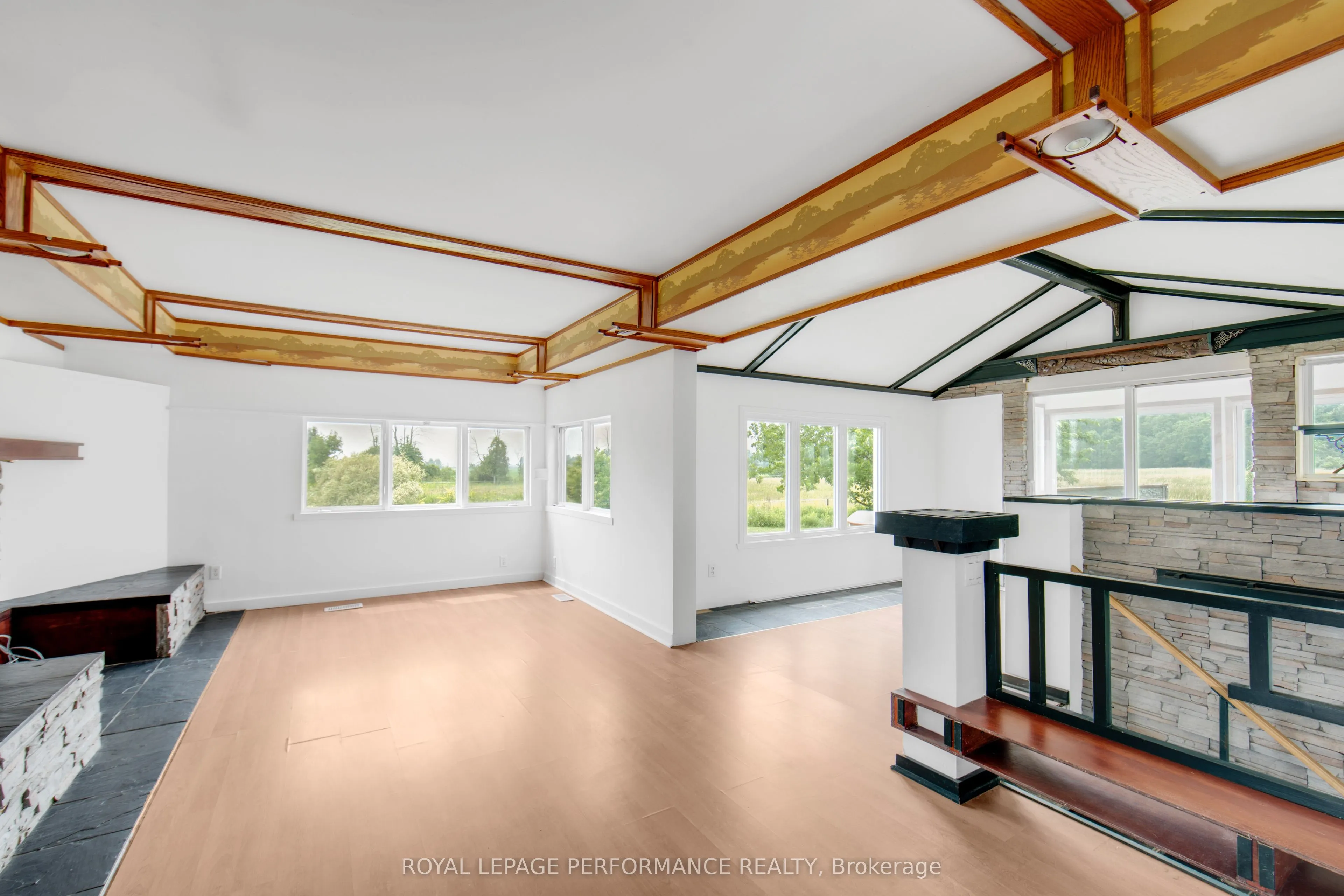 2575 concession 2 Road