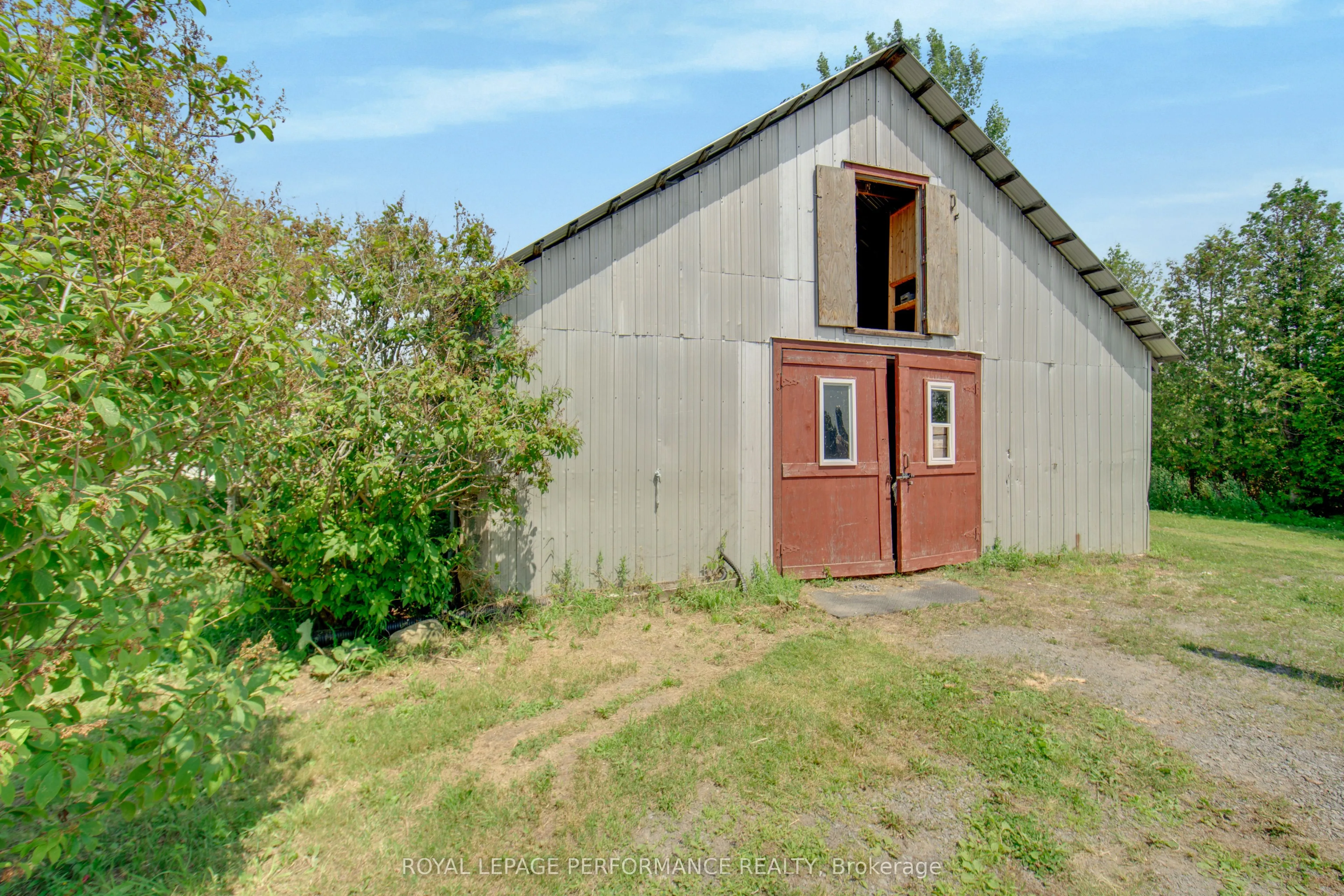 2575 concession 2 Road