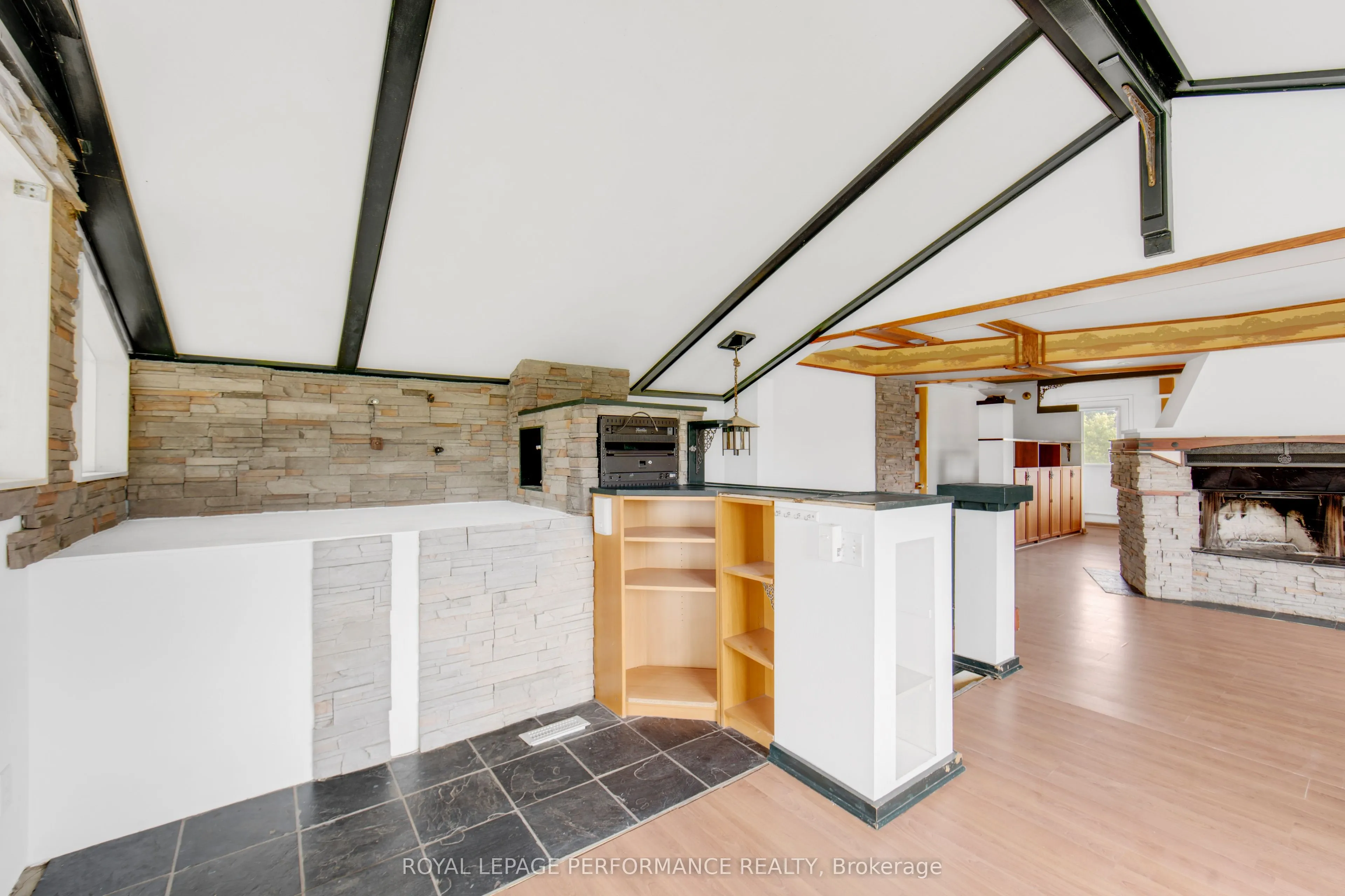 2575 concession 2 Road
