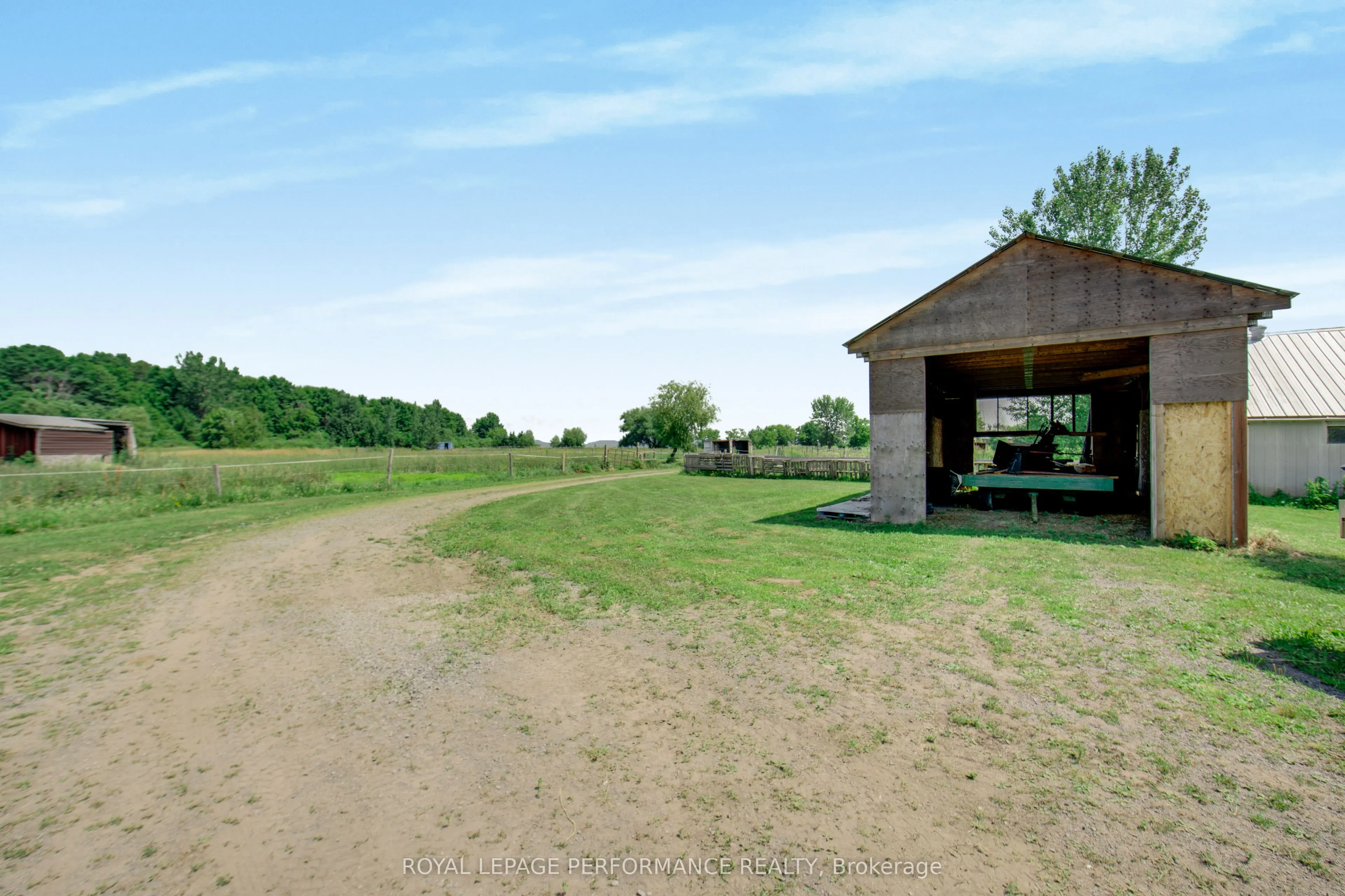 2575 concession 2 Road