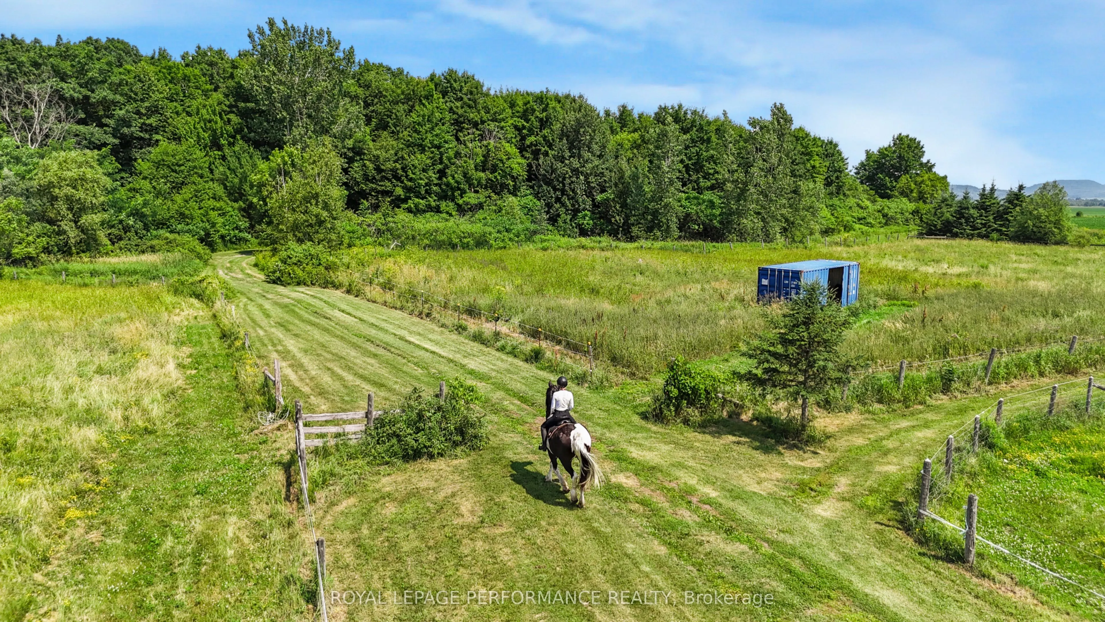 2575 concession 2 Road