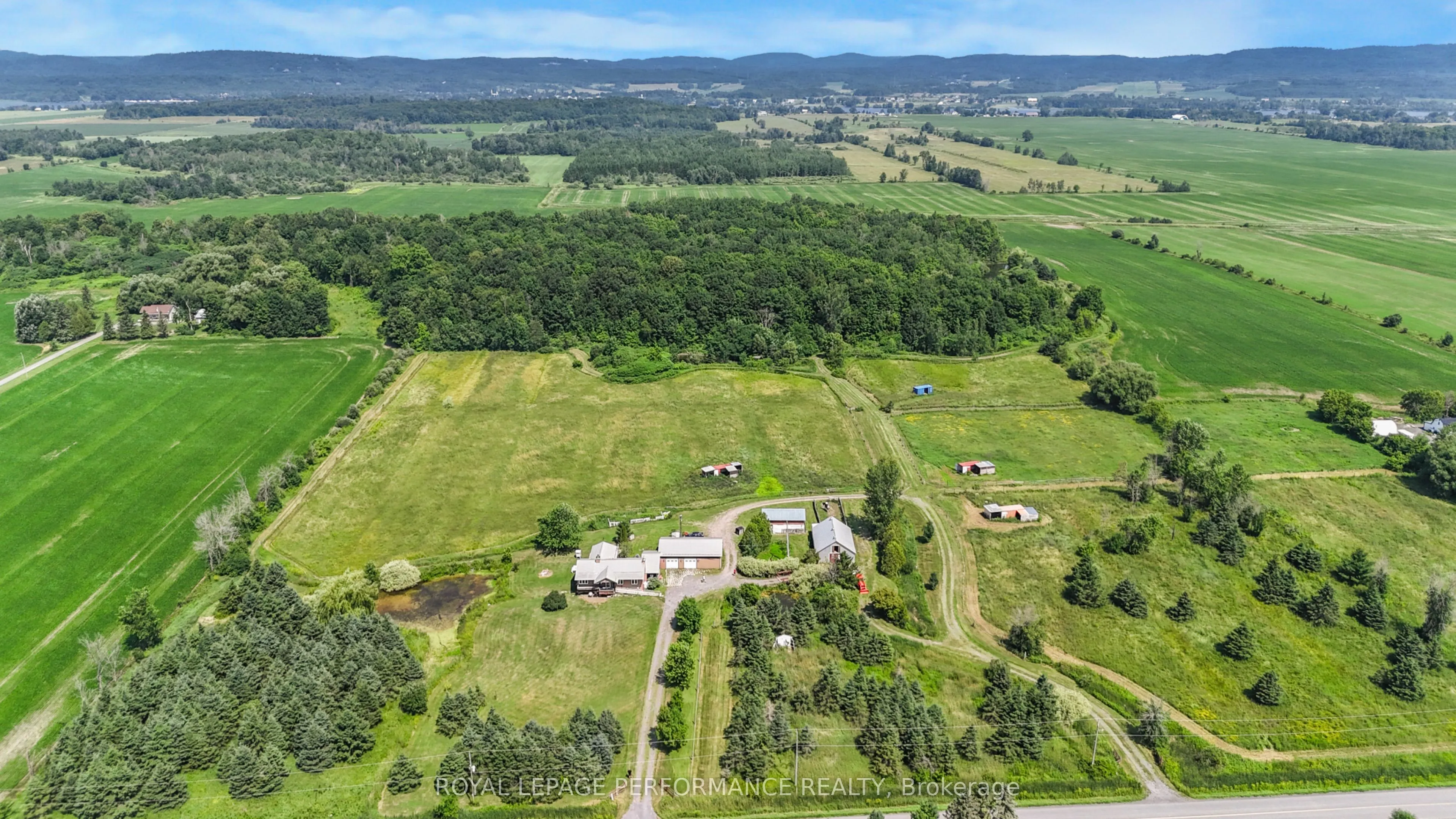 2575 concession 2 Road