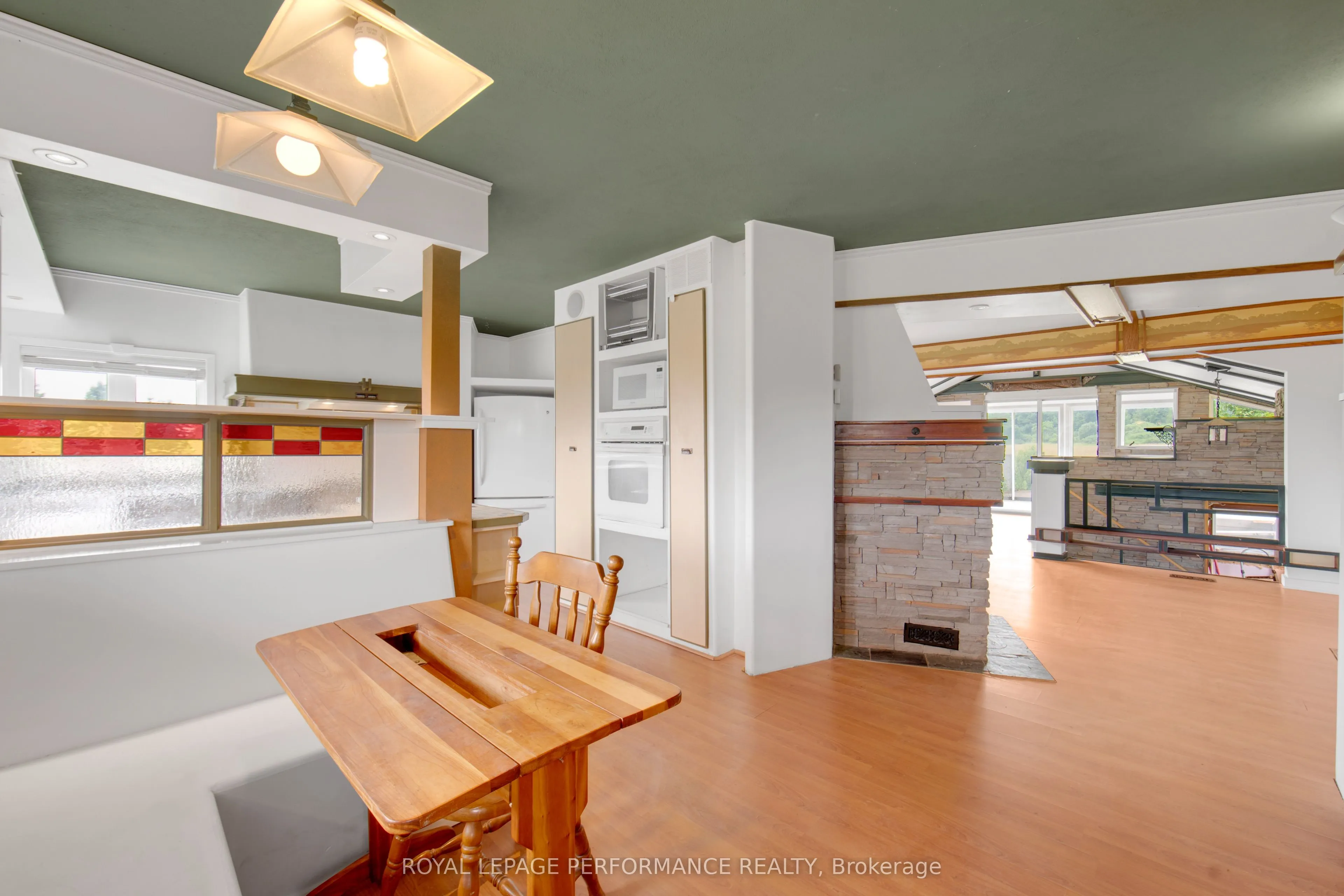 2575 concession 2 Road