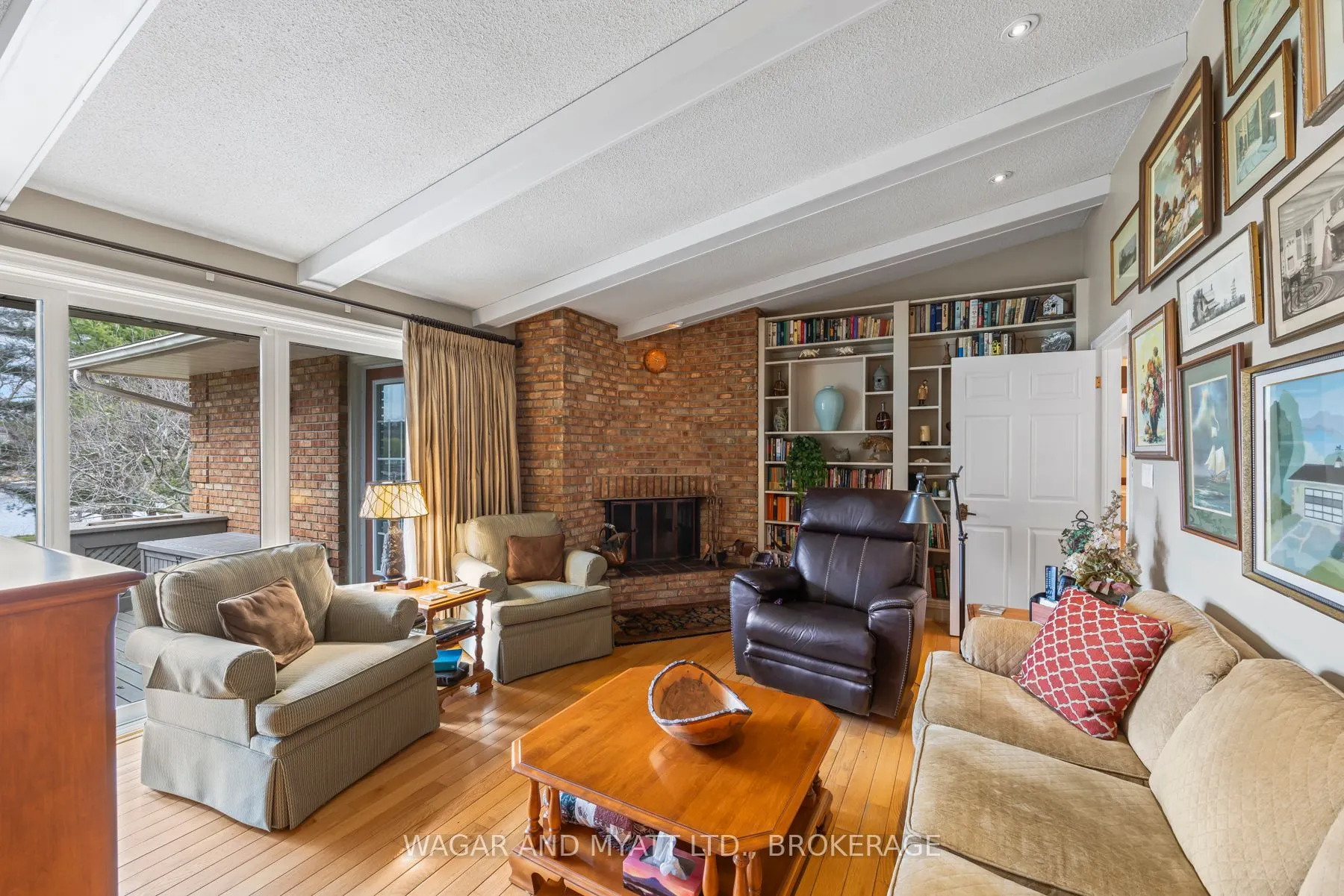 99 River Road