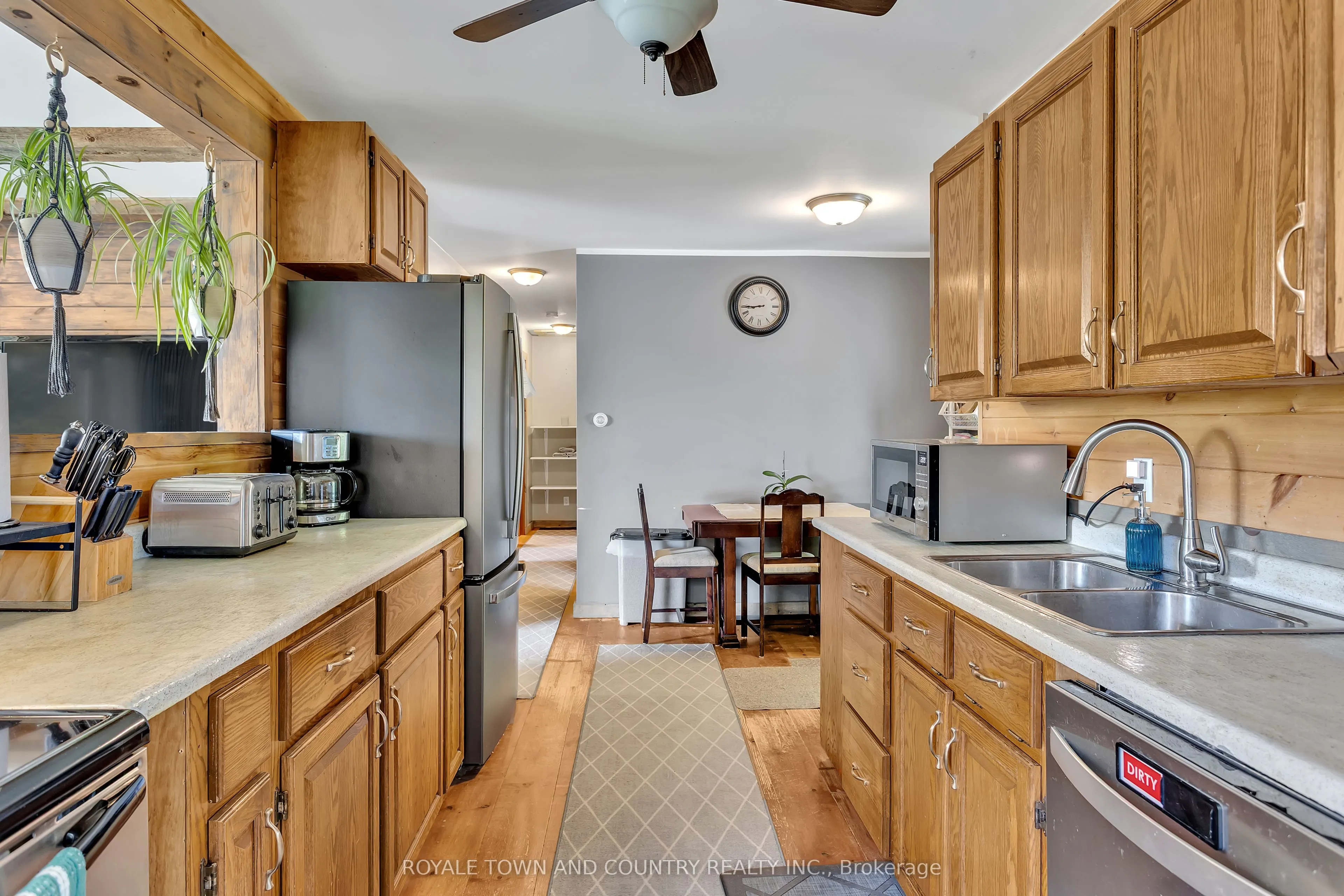 1042 Tweed Drive